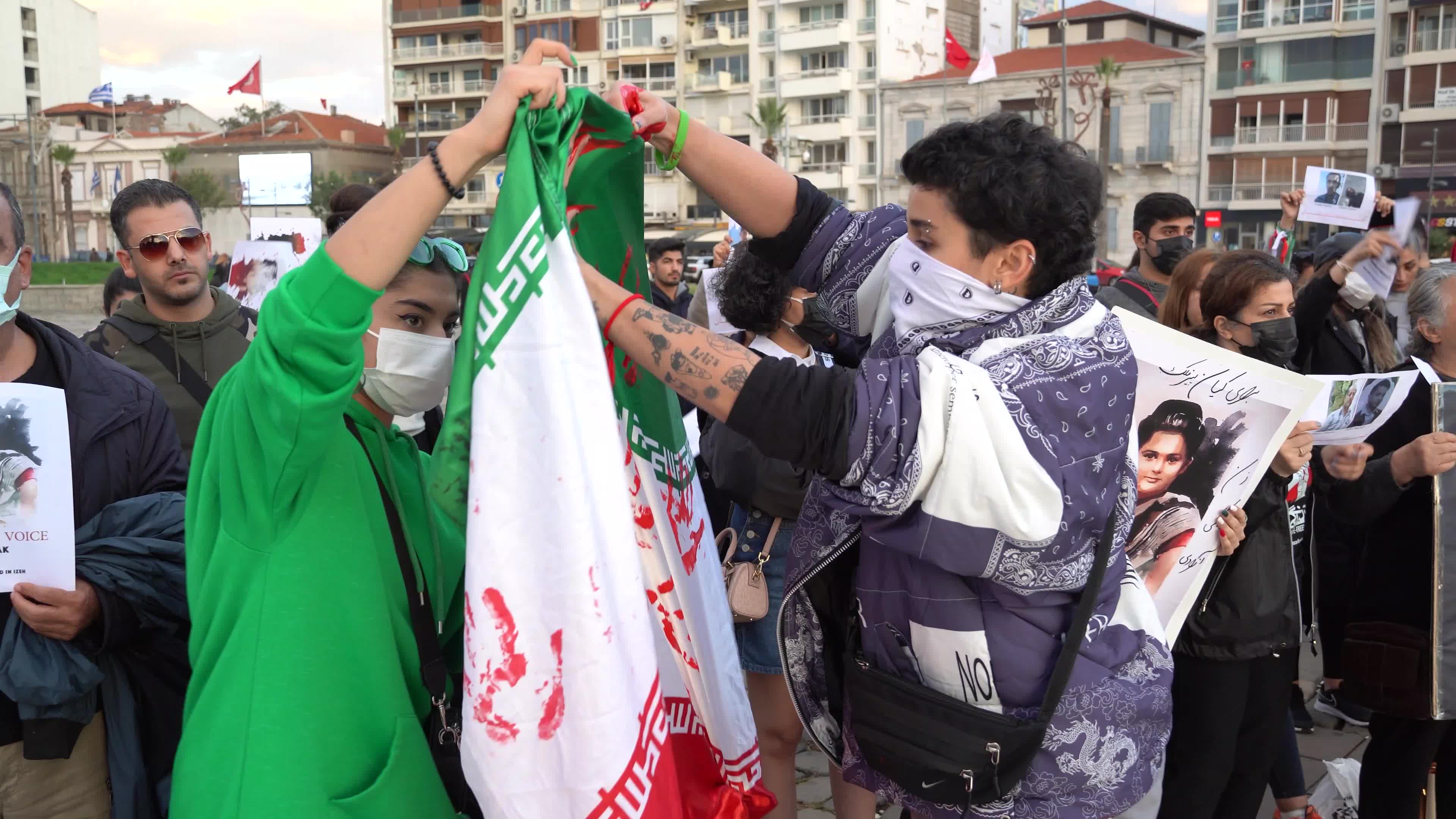 Rally for Mahsa Amini, Izmir, Turkey