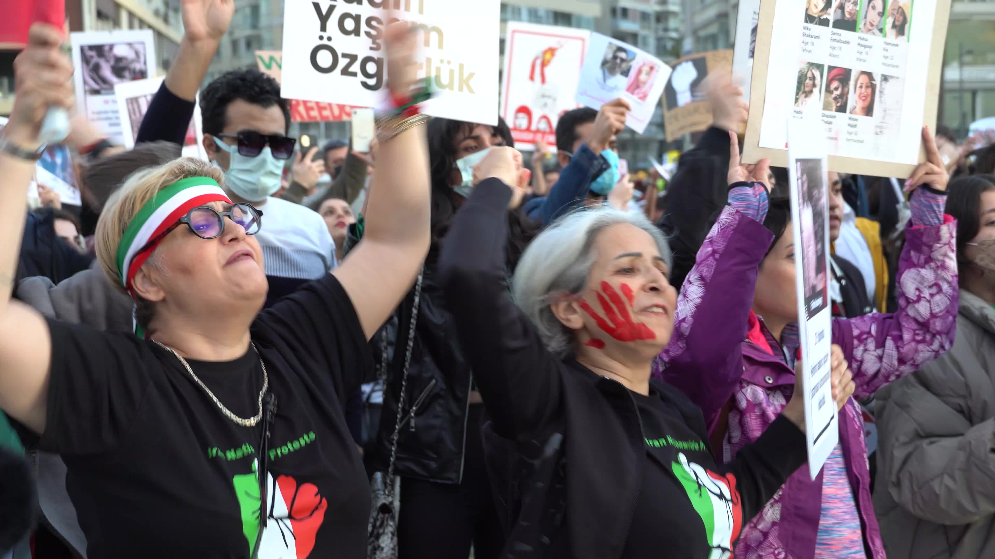 Rally for Mahsa Amini, Izmir, Turkey