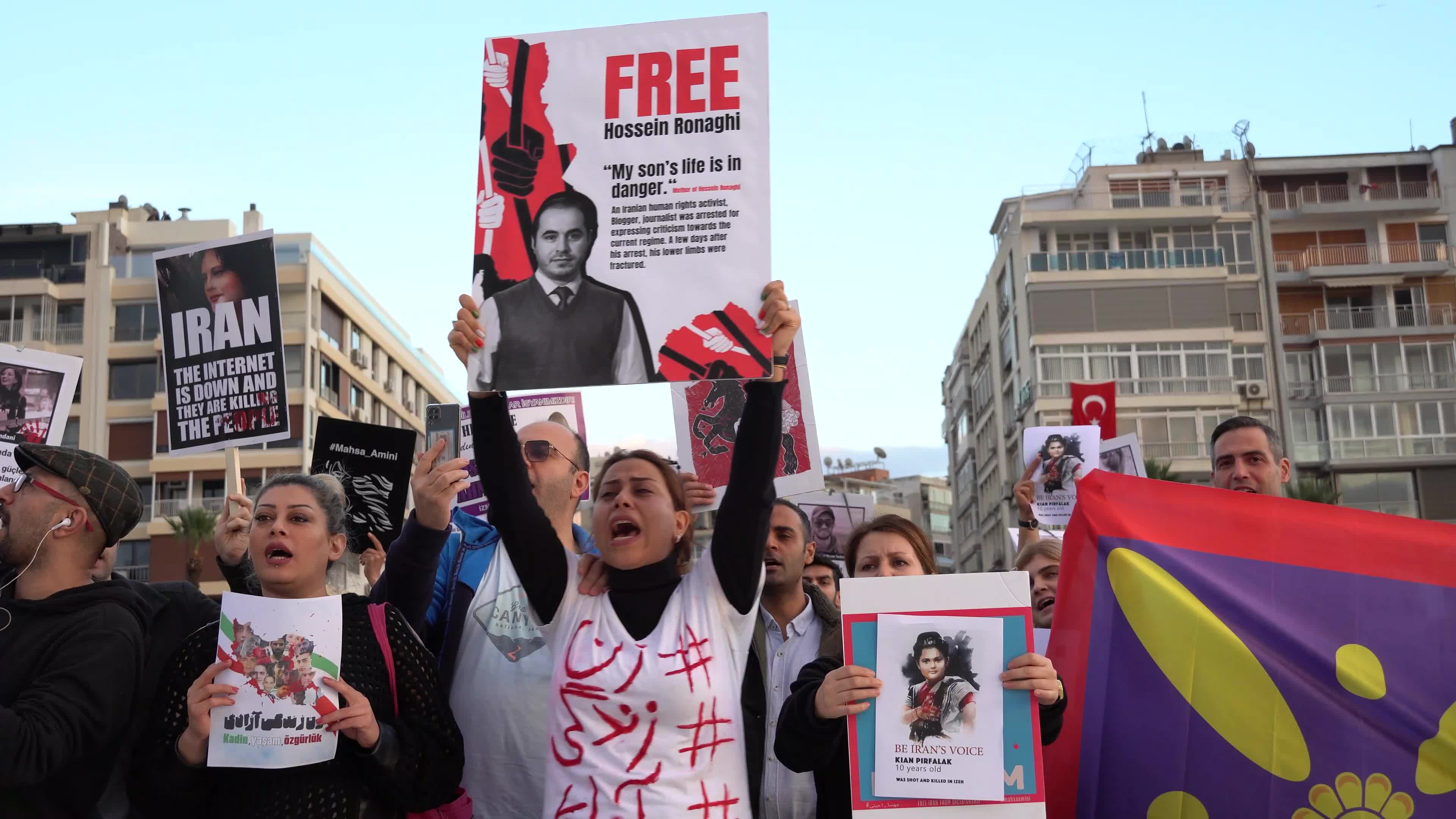 Rally for Mahsa Amini, Izmir, Turkey