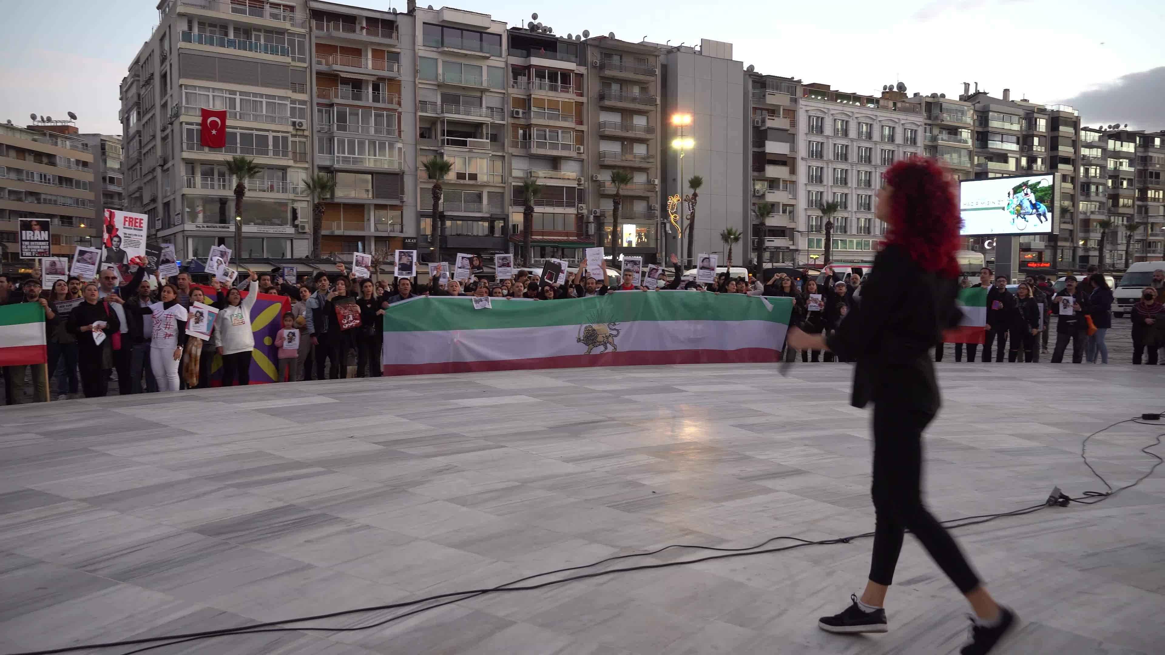 Rally for Mahsa Amini, Izmir, Turkey