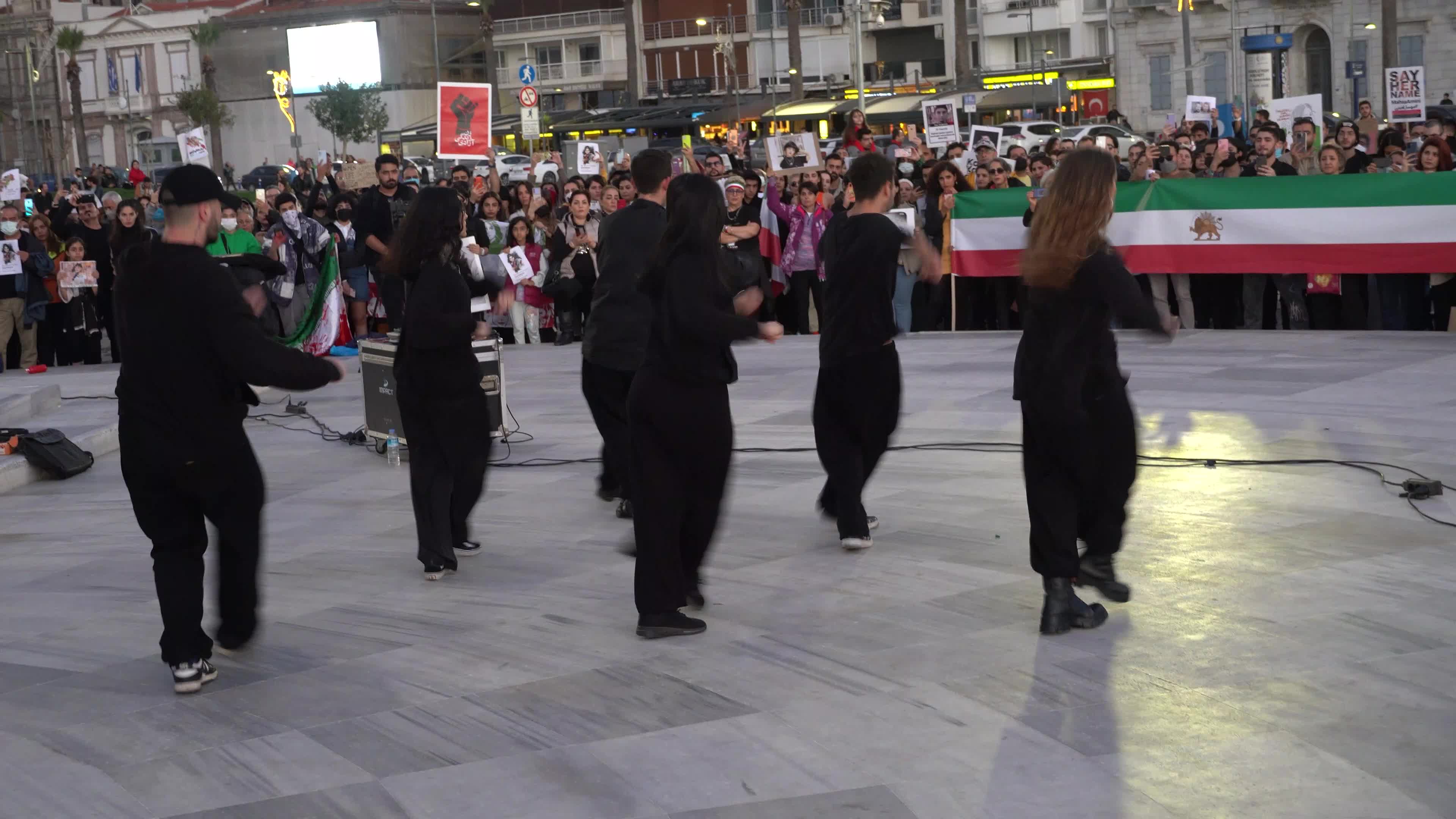Rally for Mahsa Amini, Izmir, Turkey
