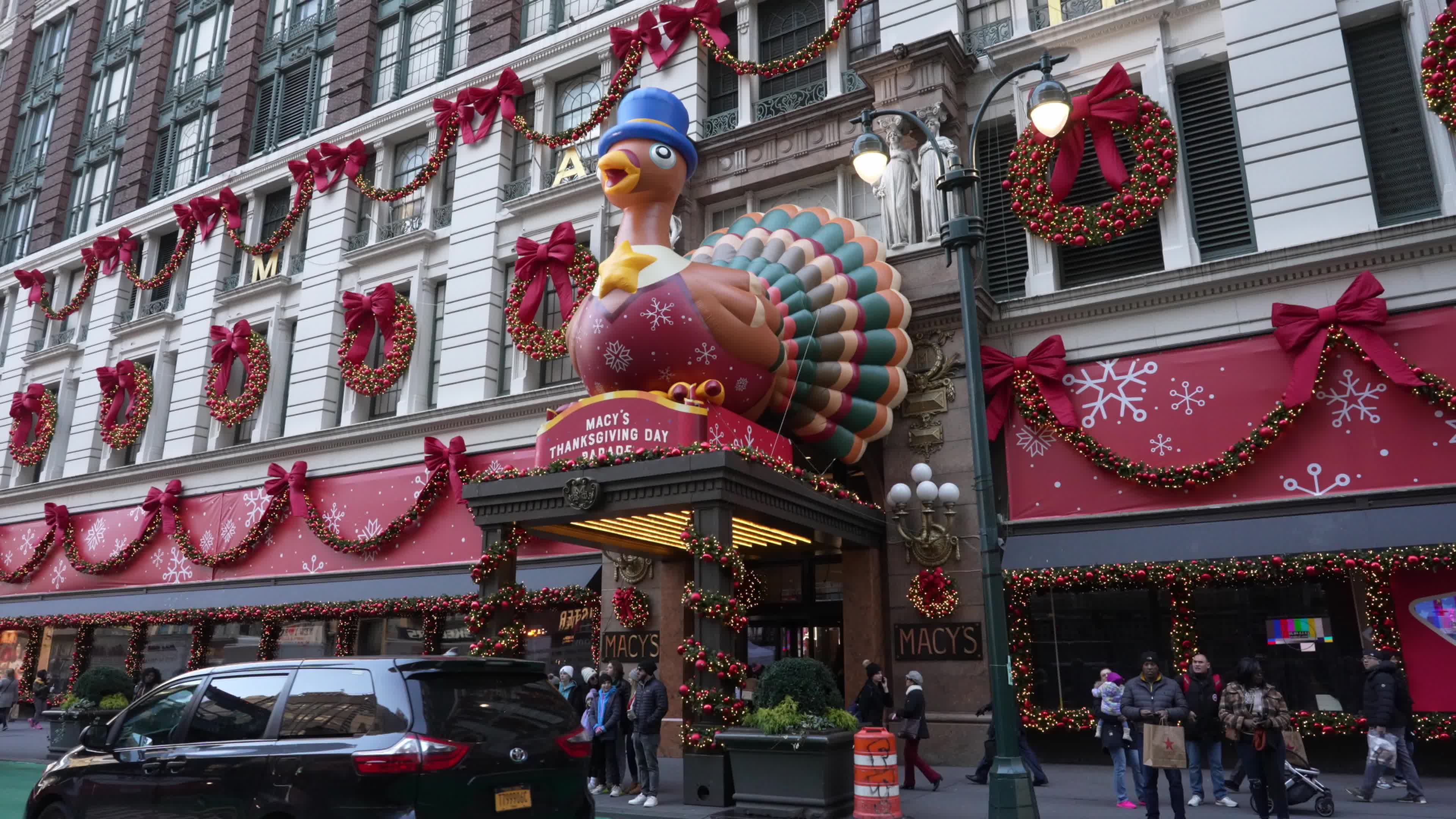 Macy’s Herald Square Holiday Window Display