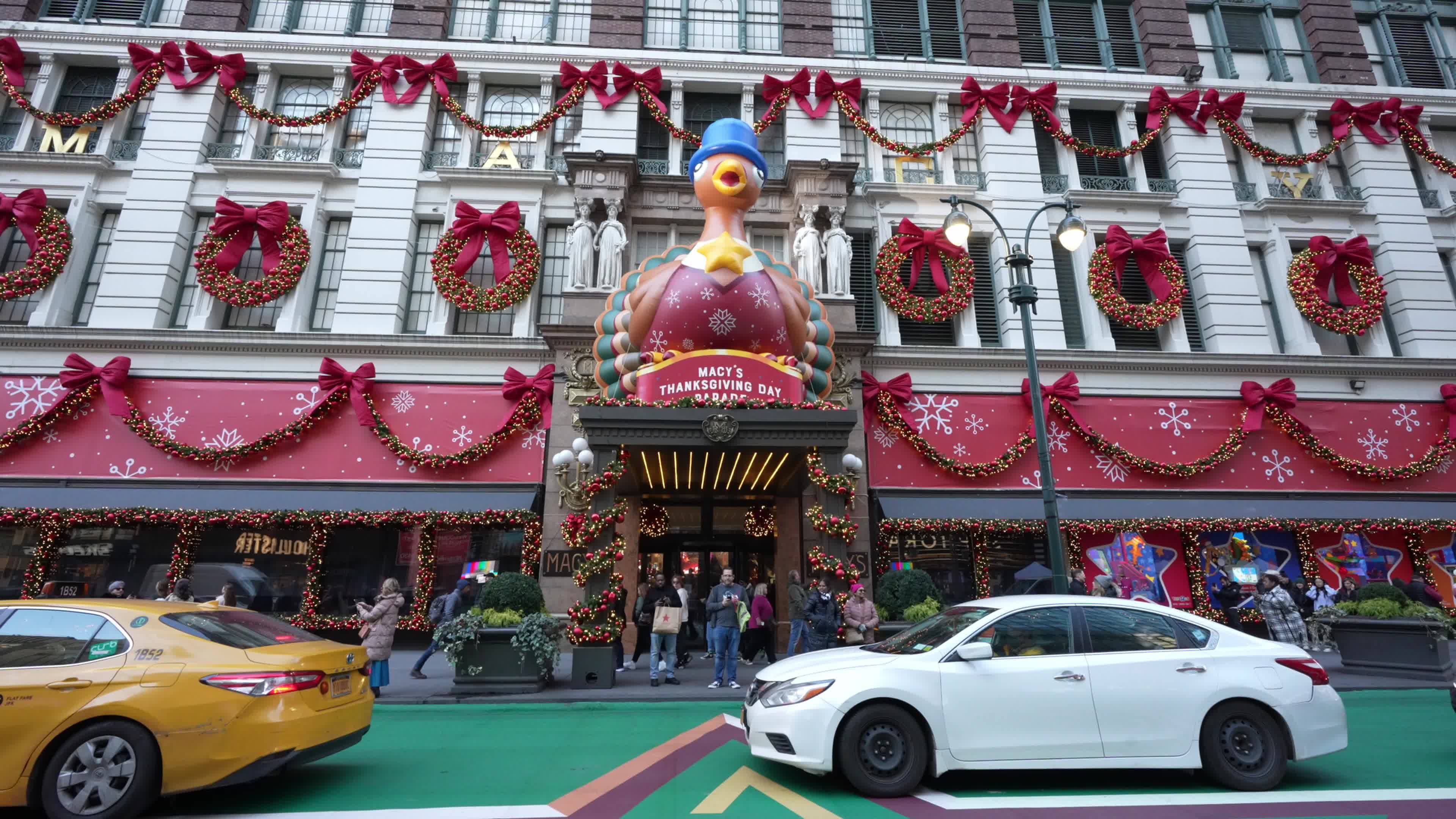 Macy’s Herald Square Holiday Window Display