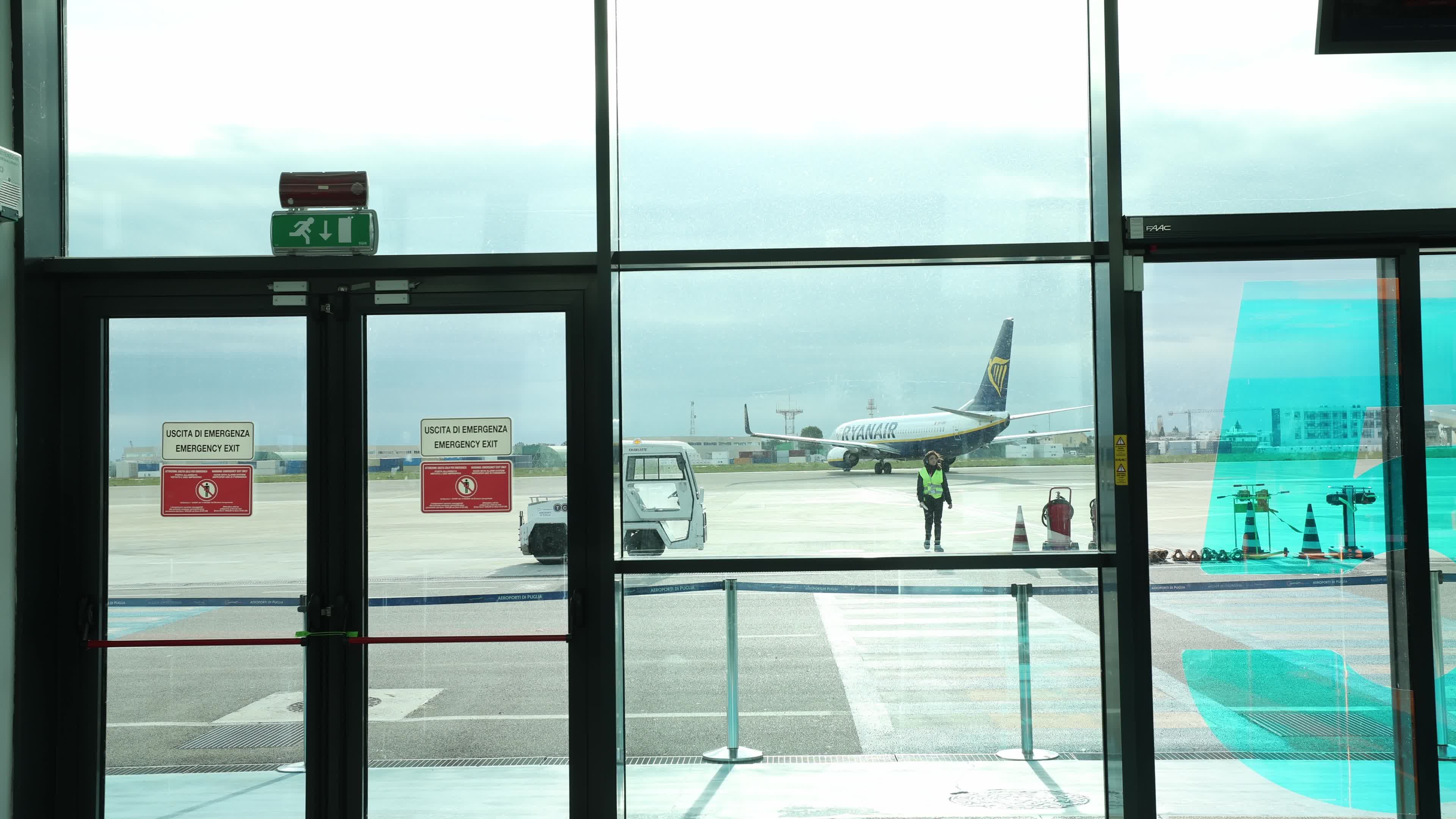 Ryanair Boeing 737 At Salento Airport
