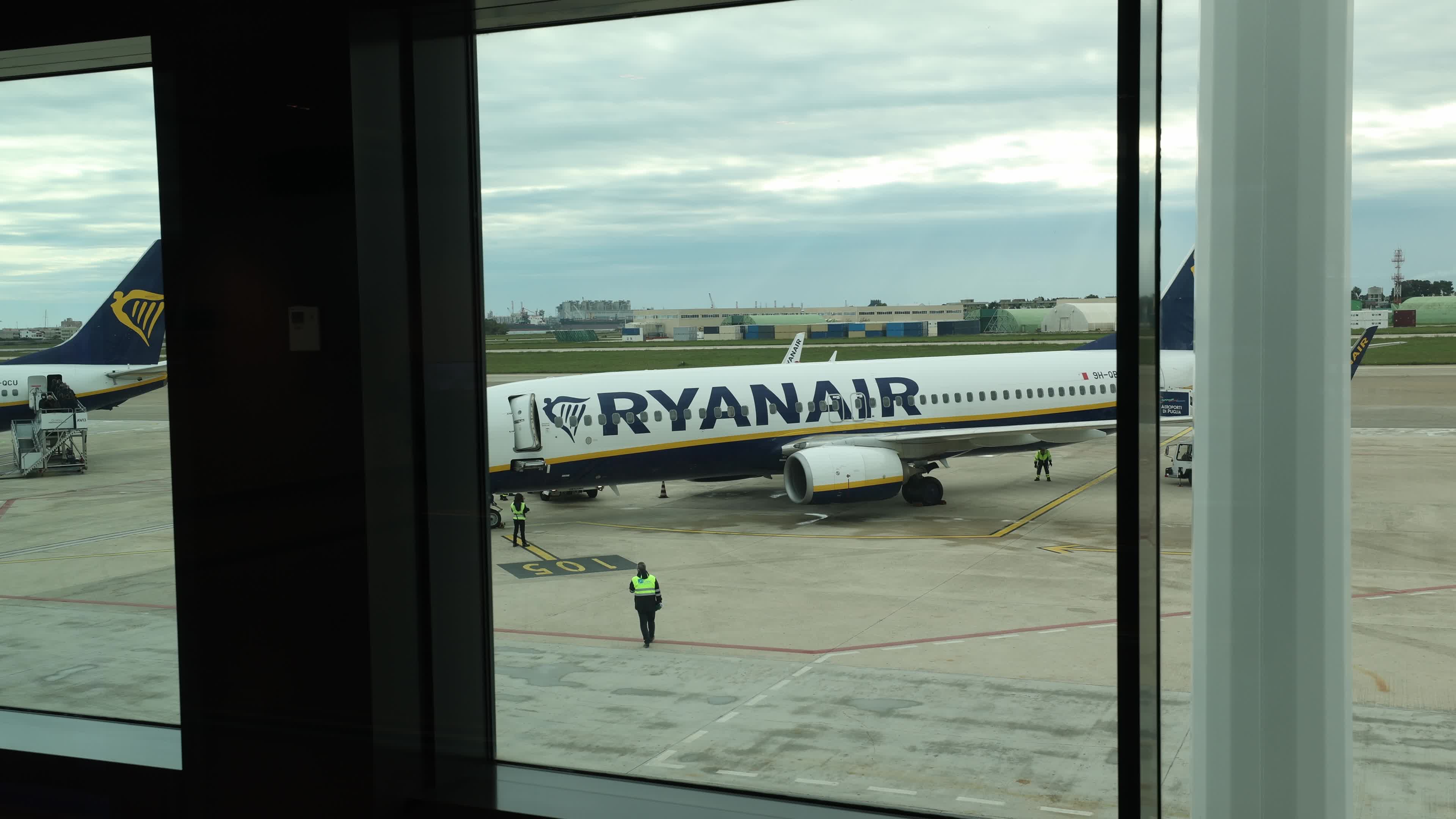 Ryanair Boeing 737 At Salento Airport