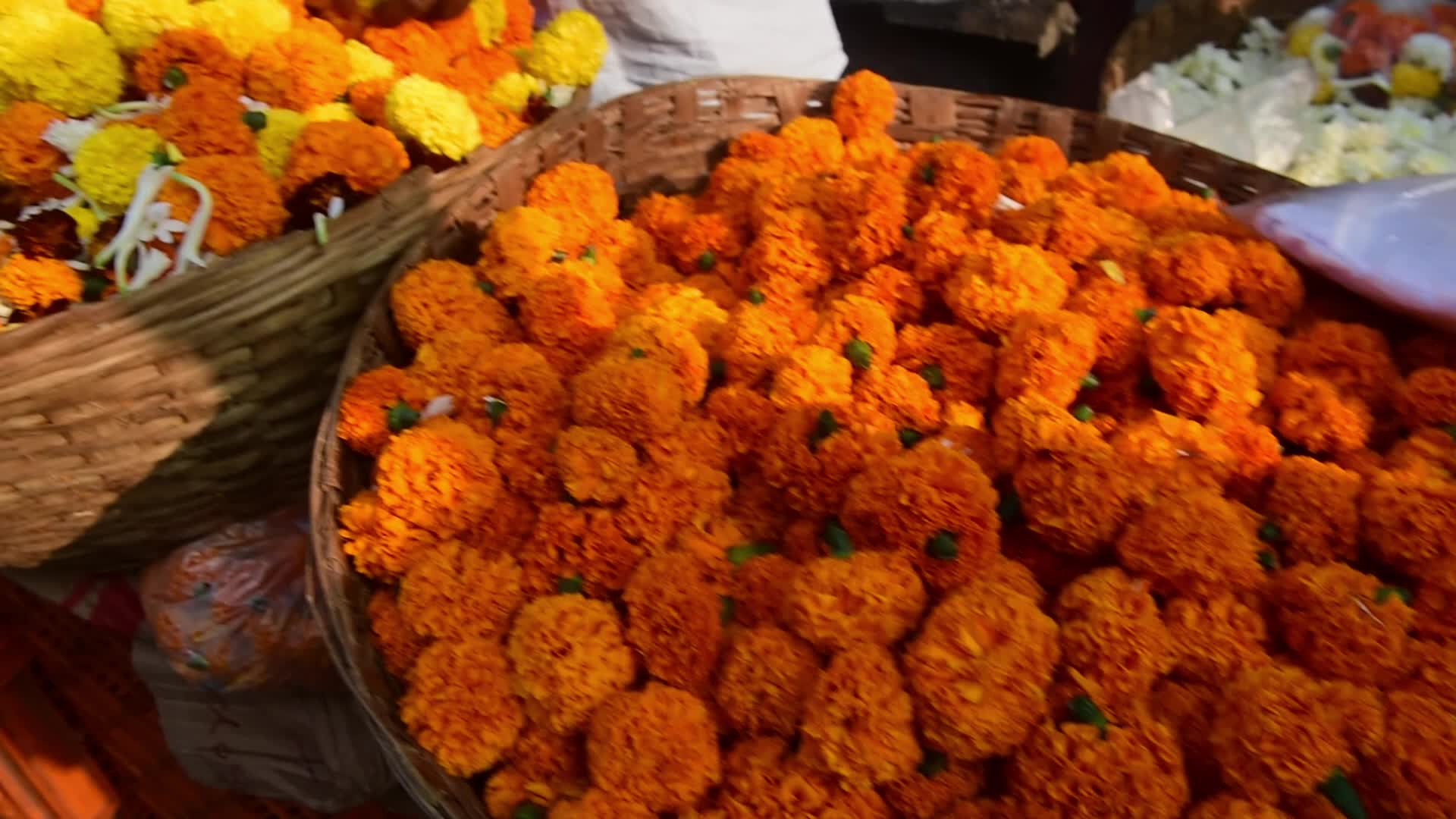 Flower Market In Mumbai 