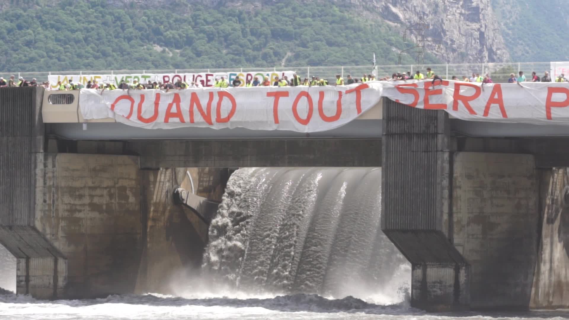 Rally against the privatization of hydroelectric dams in Saint-Egrève in Isère