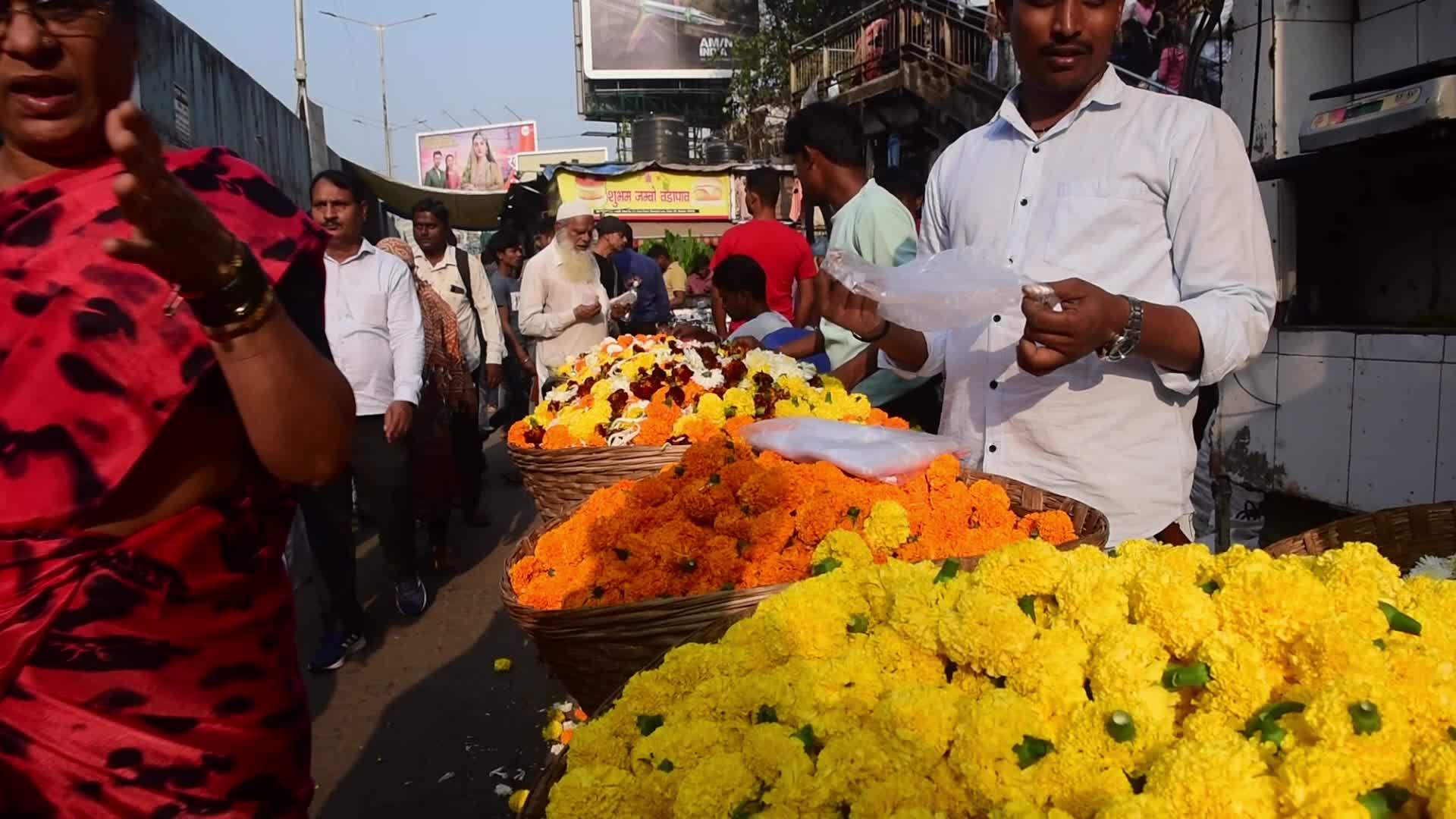 Flower Market In Mumbai 