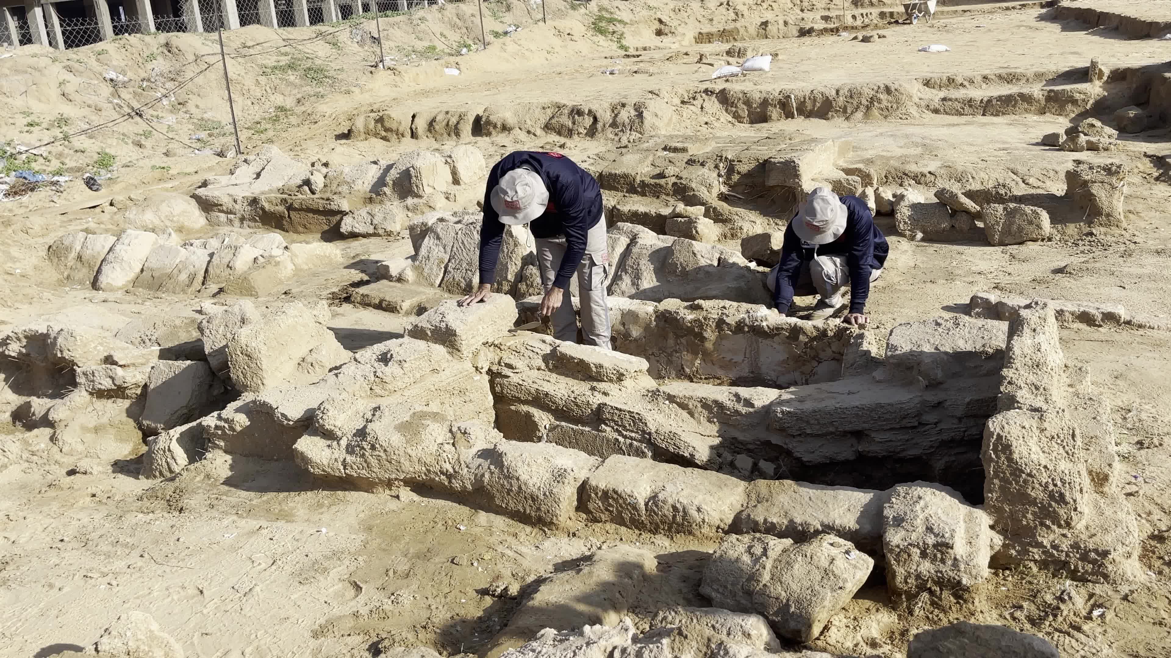 Gaza: Excavations Begin At Roman Cemetery
