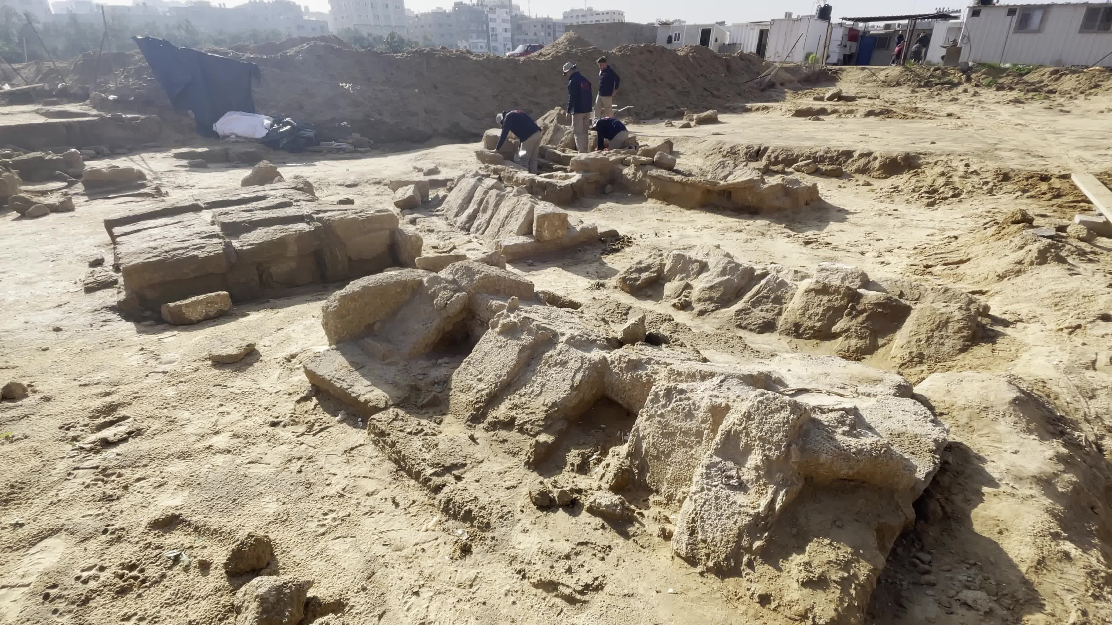 Gaza: Excavations Begin At Roman Cemetery