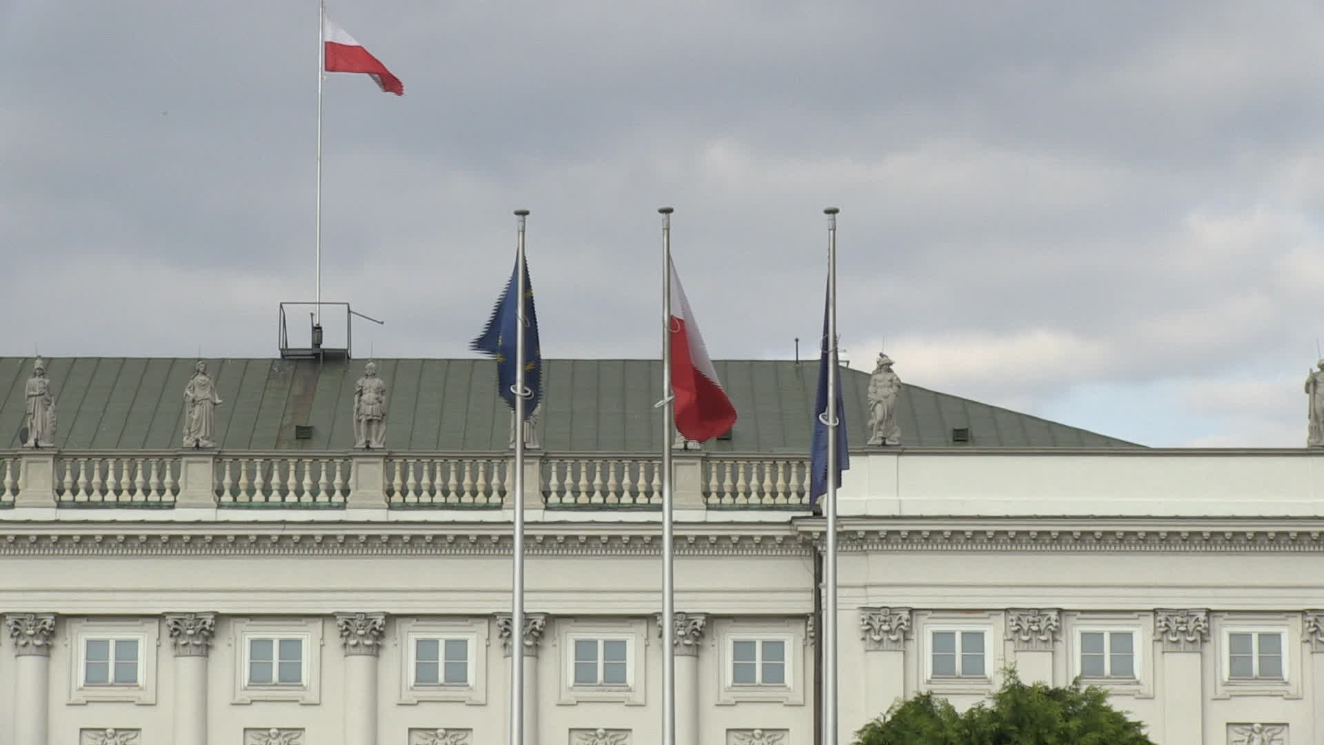 Tusk questioned in Polish parliament over misuse of state funds