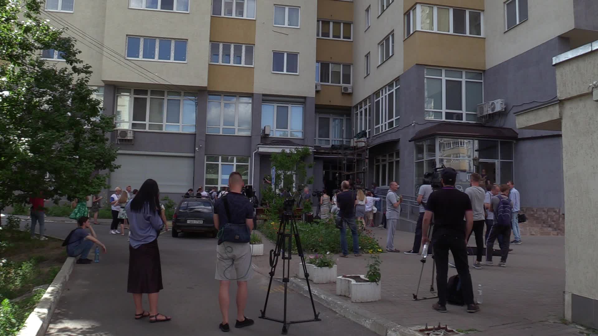 Ukrainian lawmaker Dmytro Tymchuk was found dead in his apartment in Kiev