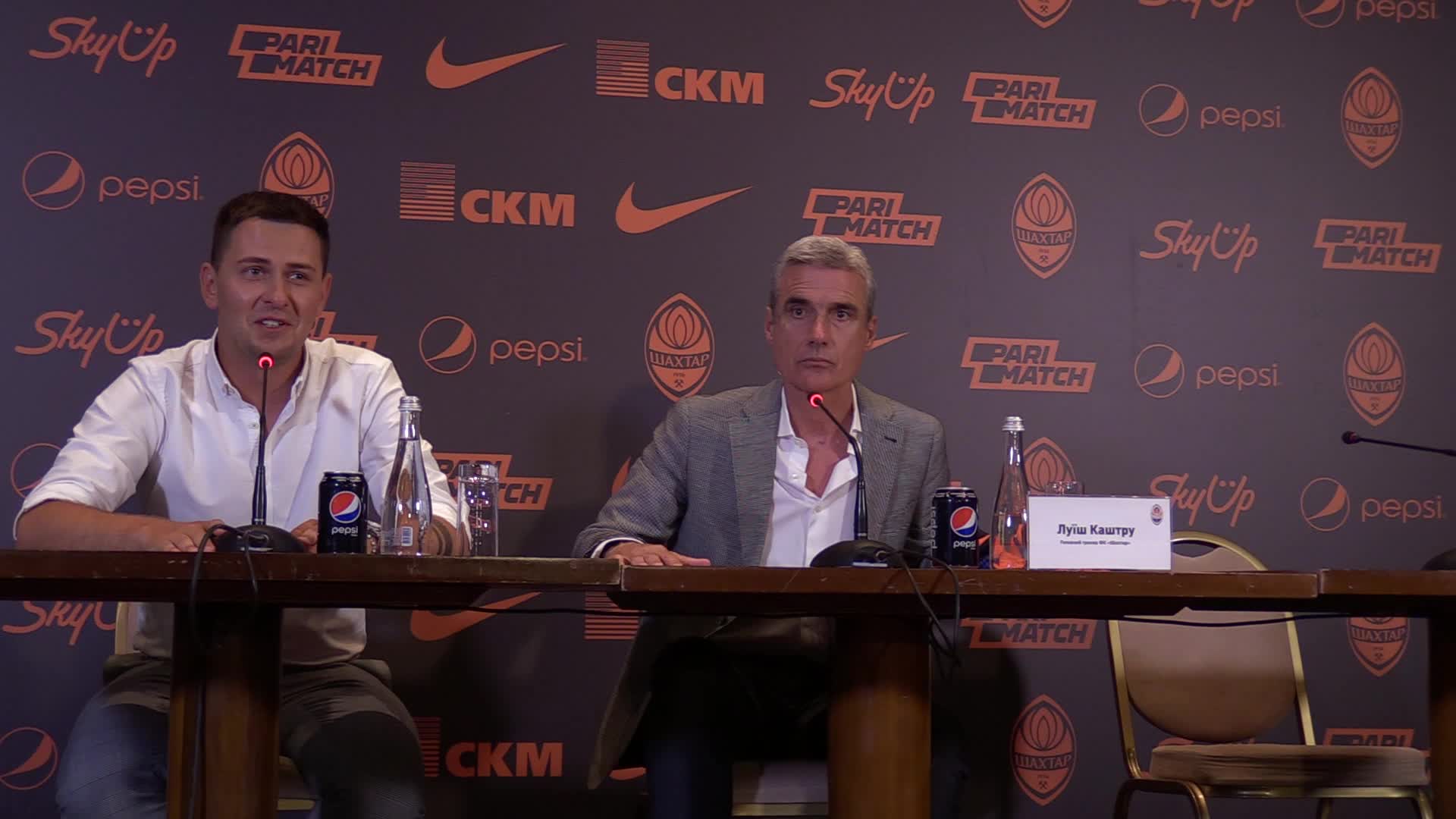 New FC Shakhtar Donetsk head coach Luis Castro presented in Kiev