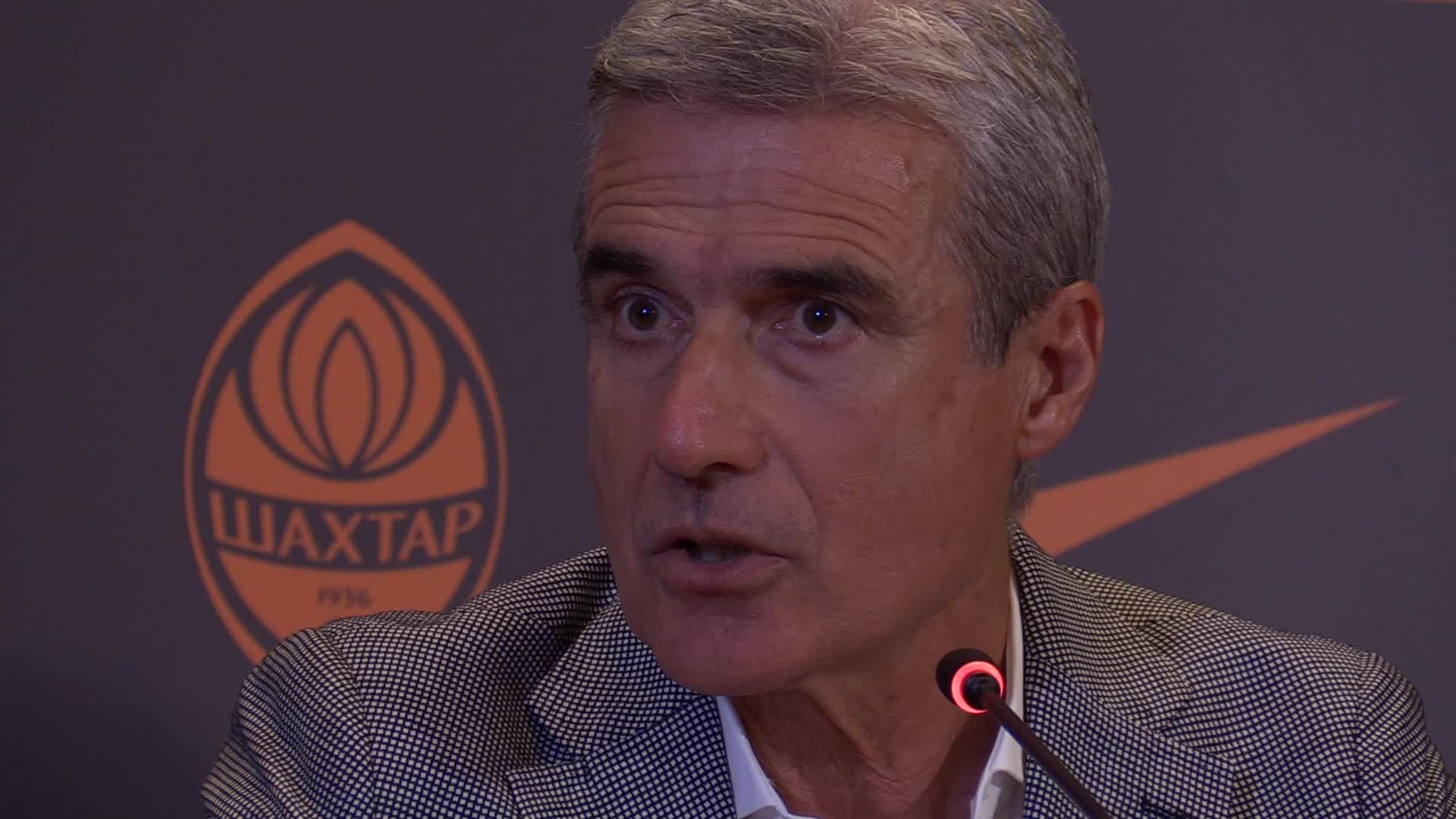 New FC Shakhtar Donetsk head coach Luis Castro presented in Kiev