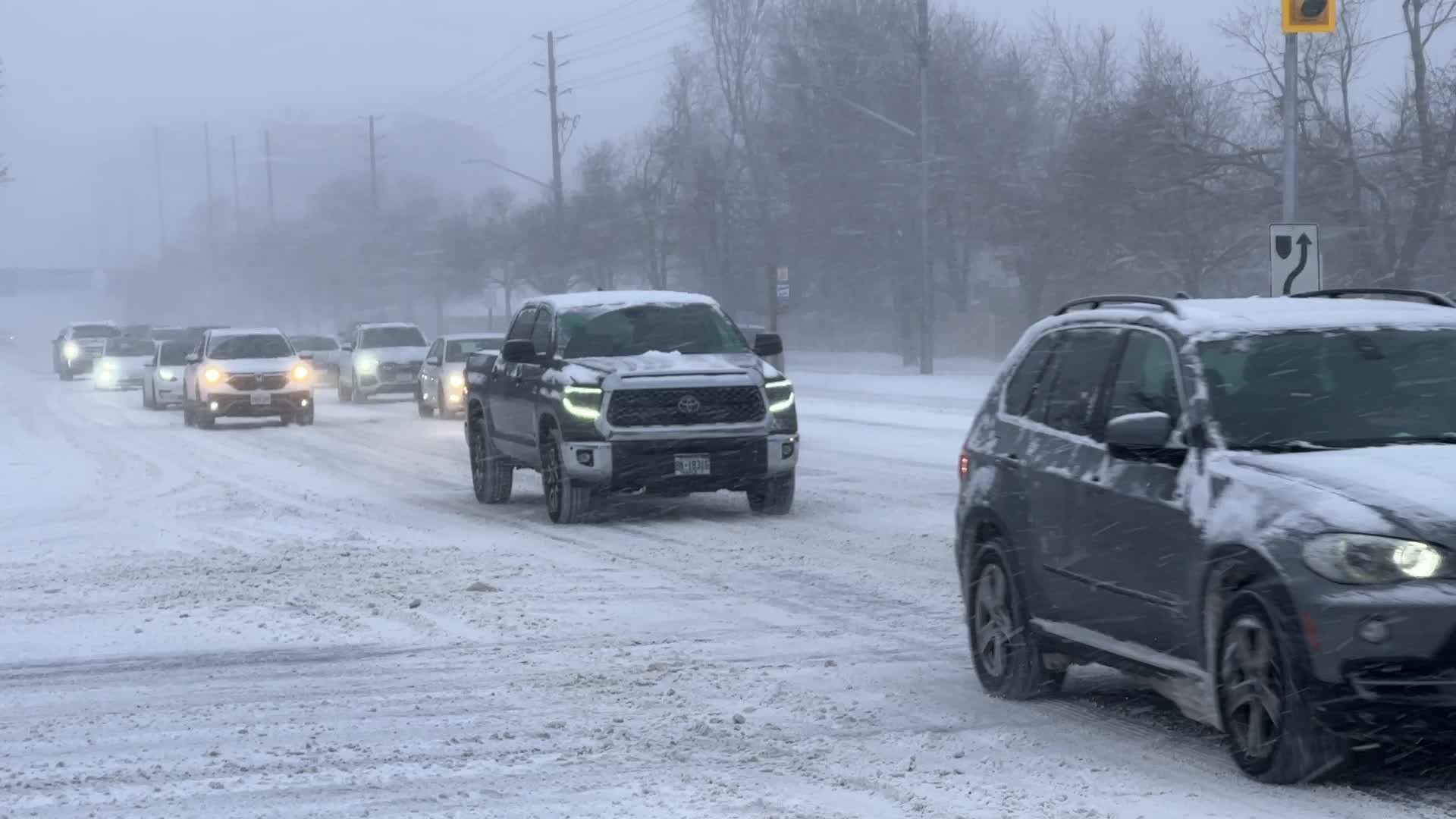 Treacherous winter snowstorm hits Toronto