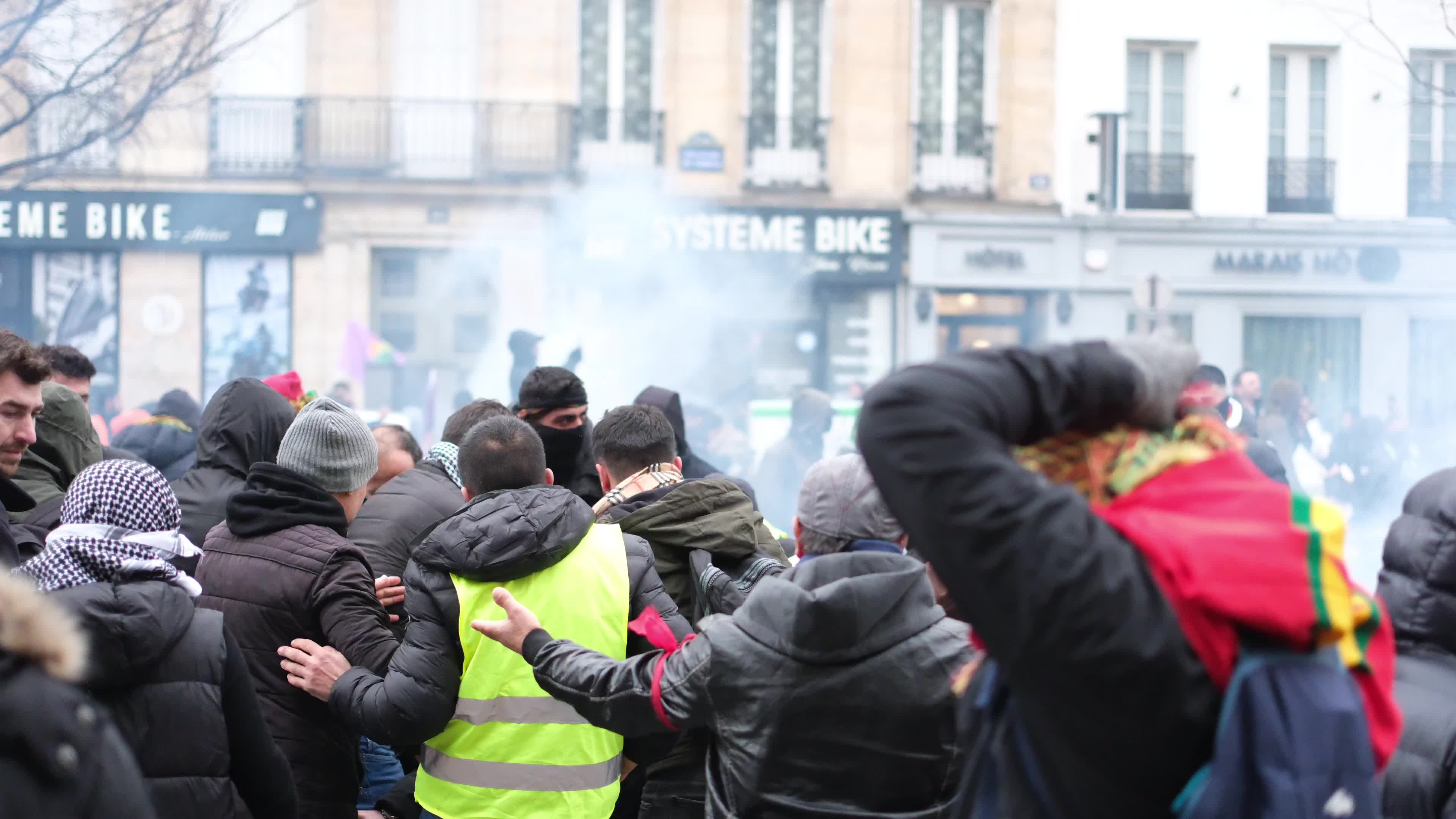 Anti-Racism Groups and Kurds Join Together Following Deadly Paris Shooting