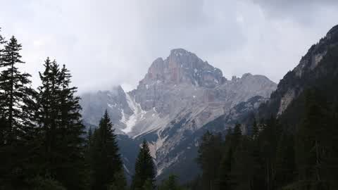 Time-Lapse of Dolomites