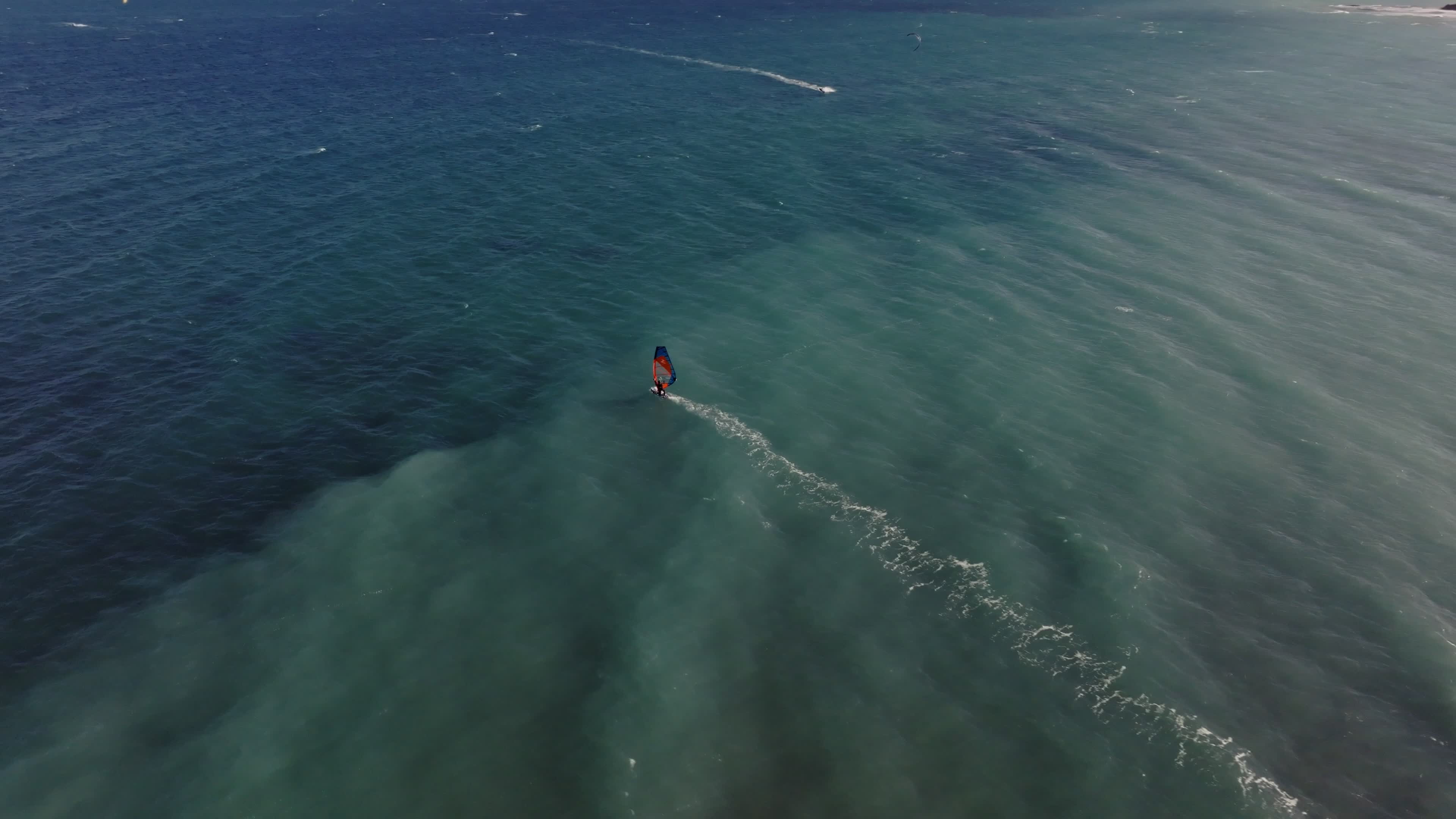 Kitesurfing During Winter Weather In Italy