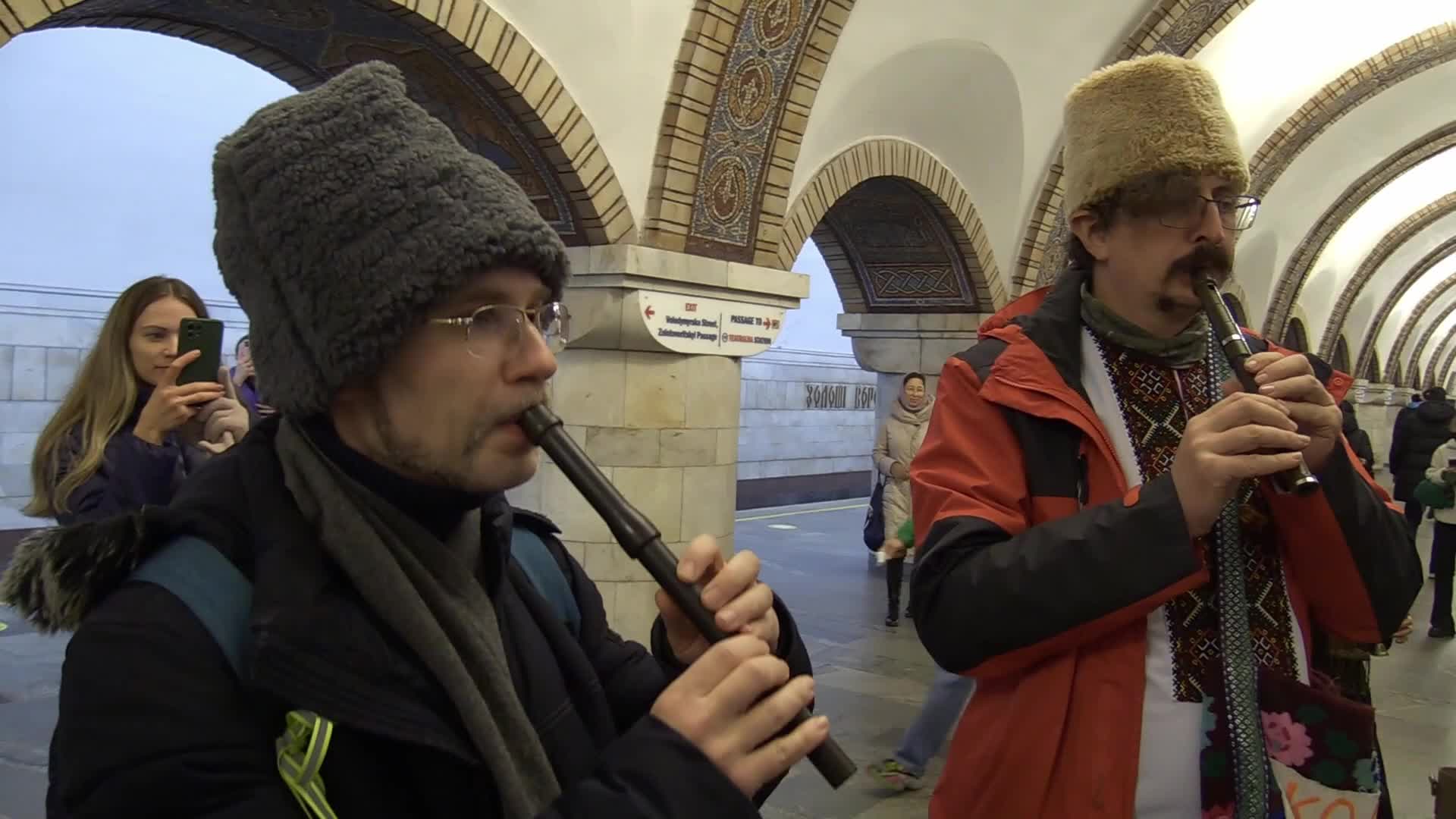 Ukrainians sing Christmas carols in Kyiv, amid Russia's invasion of Ukraine