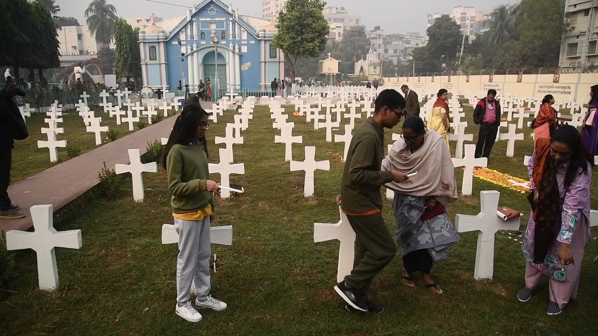 Christmas Day In Dhaka