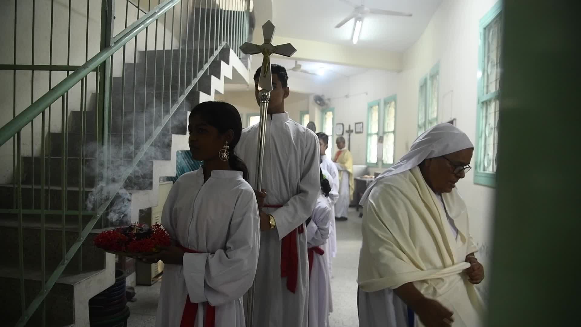 Christmas Day In Dhaka