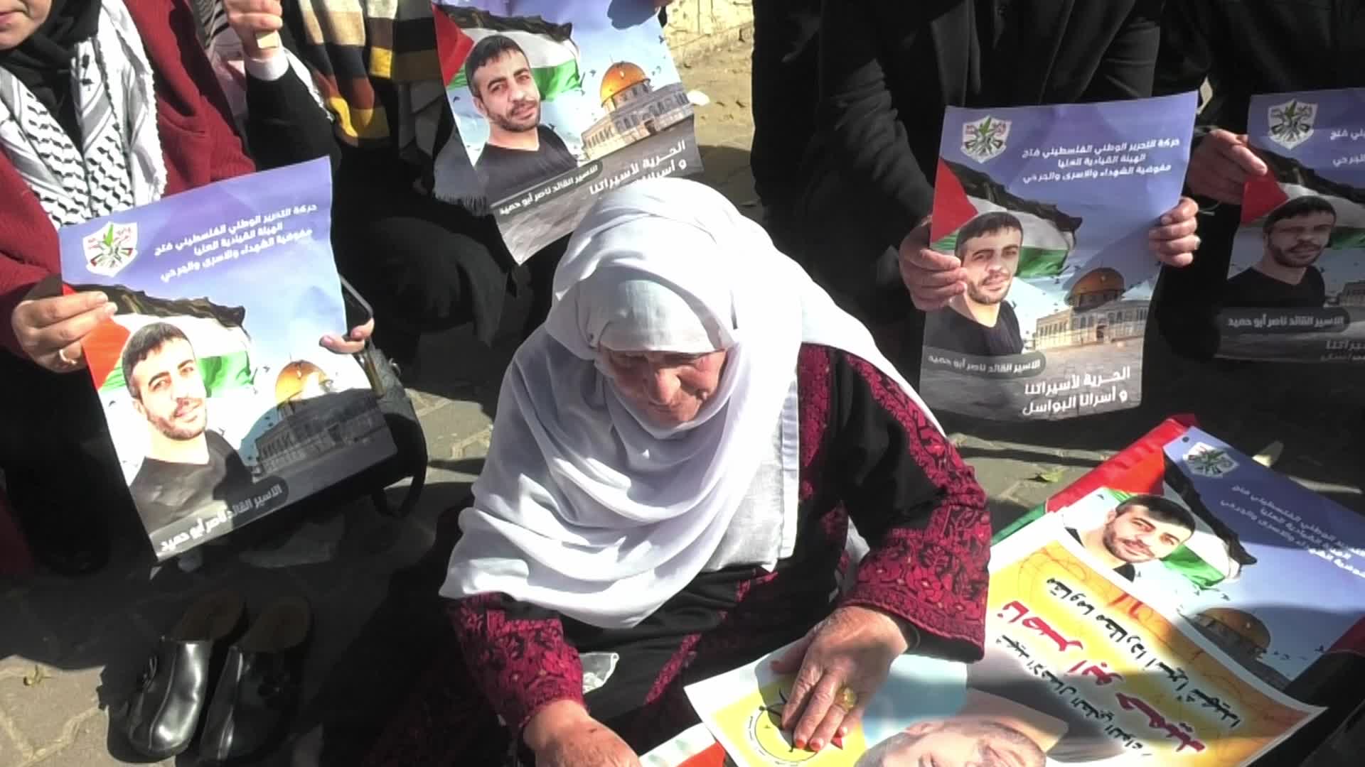 Palestinians protest death of prisoner in Israel