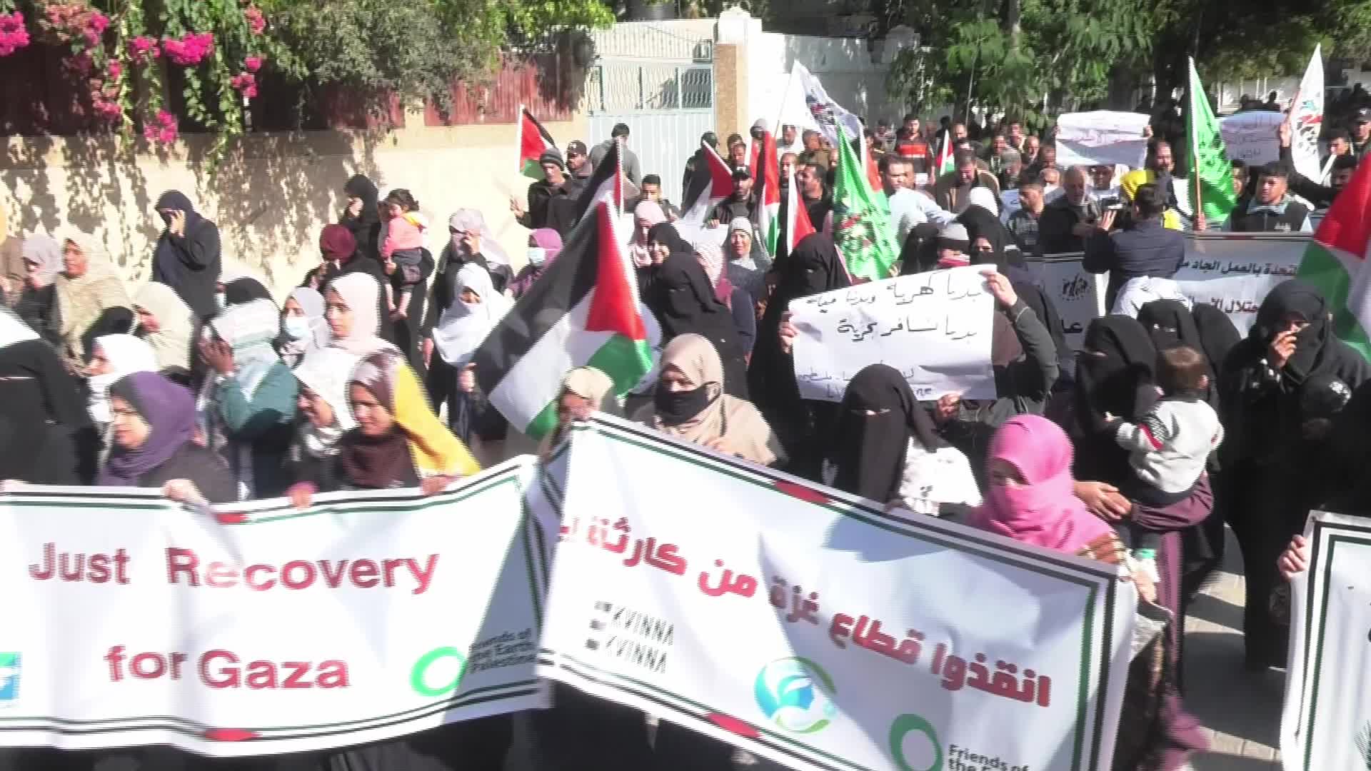 Palestinians Protest Israeli Siege on Gaza Strip