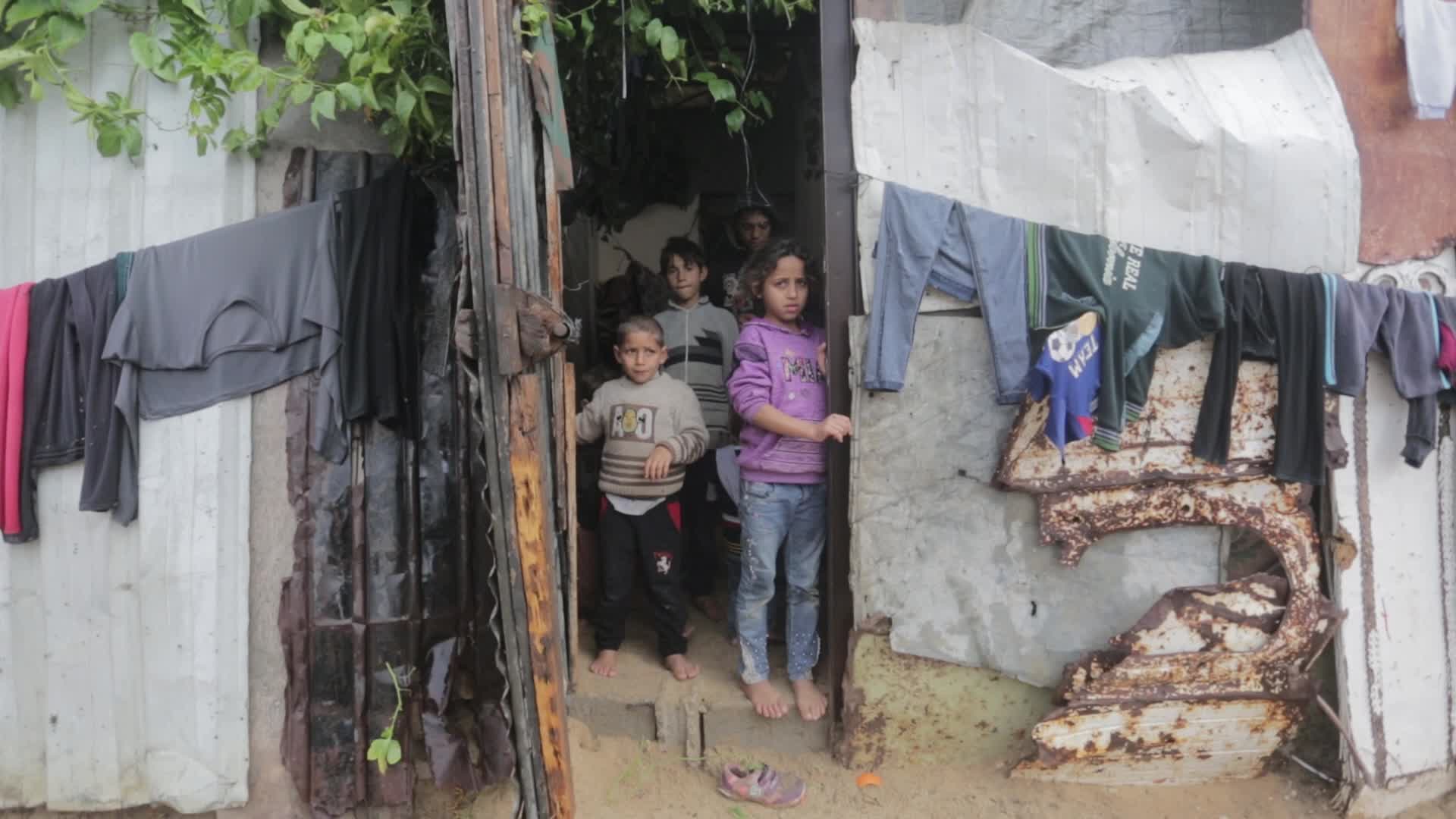 Cold weather in Gaza City
