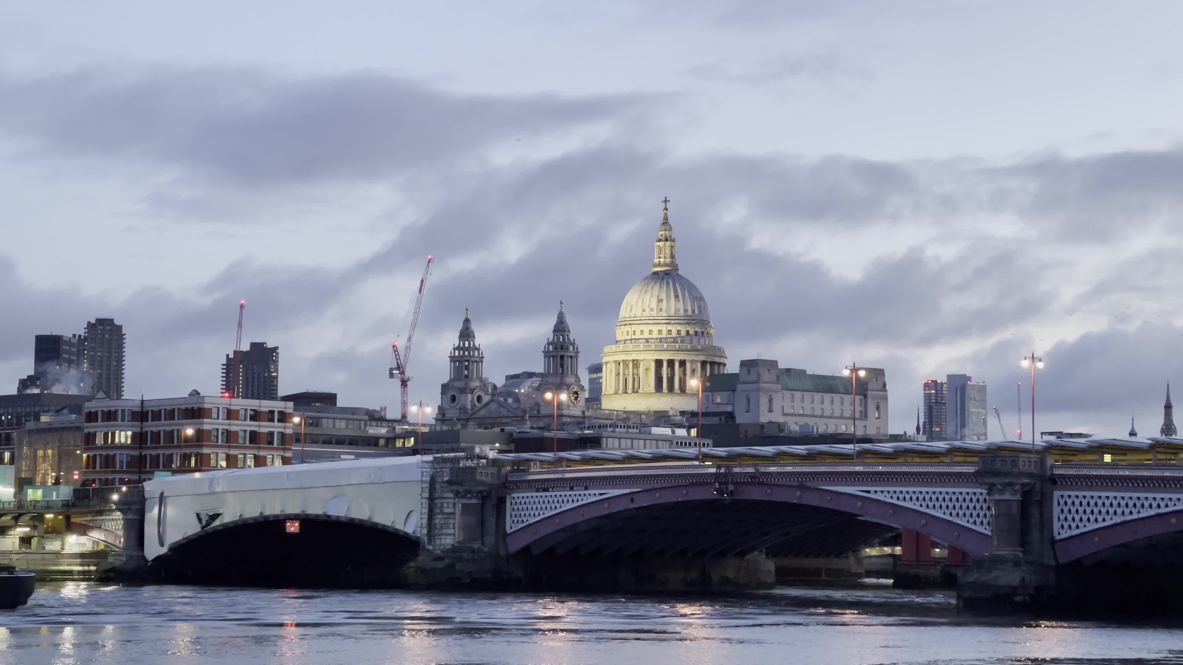 Daily Life In London, United Kingdom
