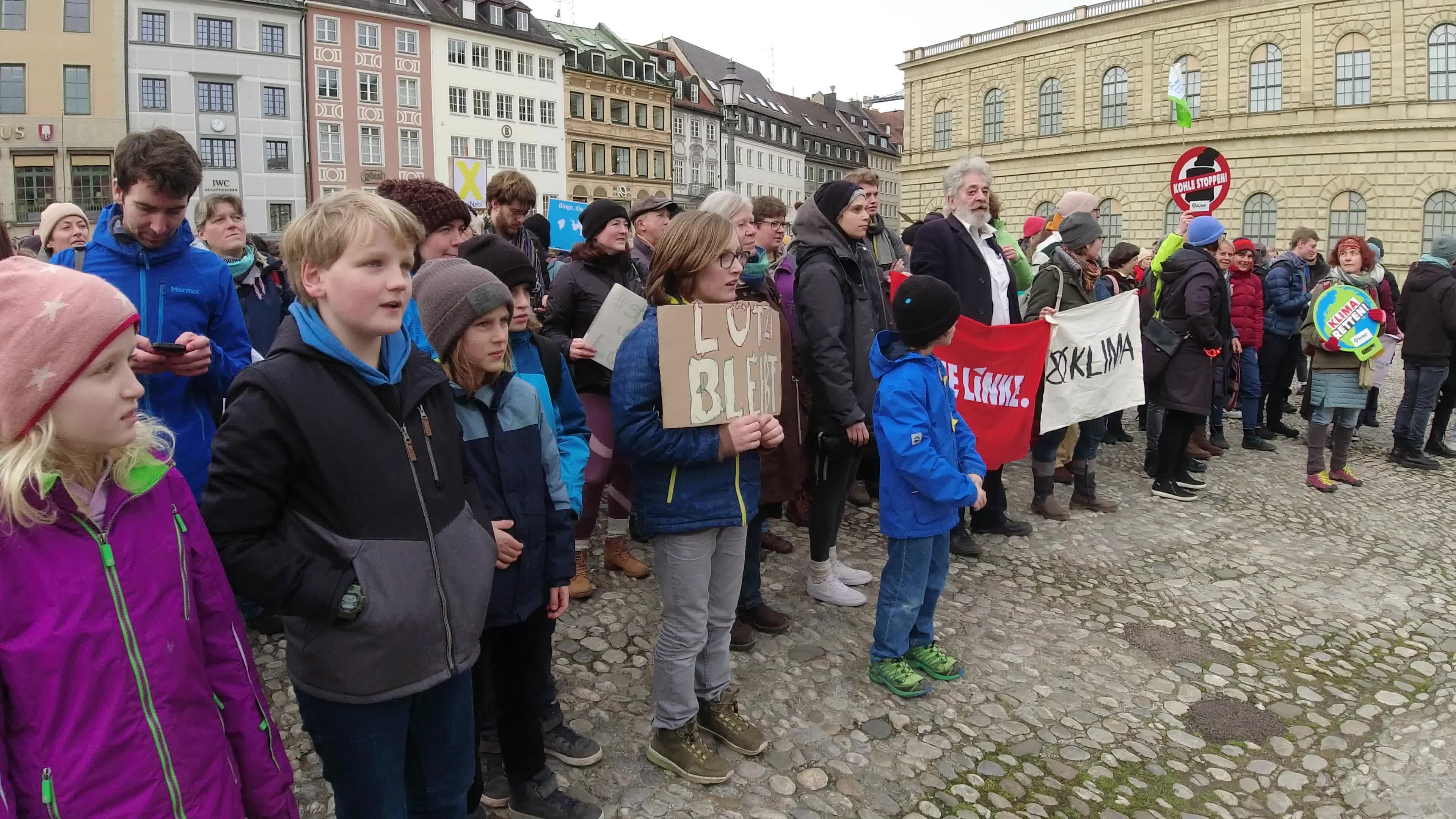 Luetzerath must be saved protest in Munich