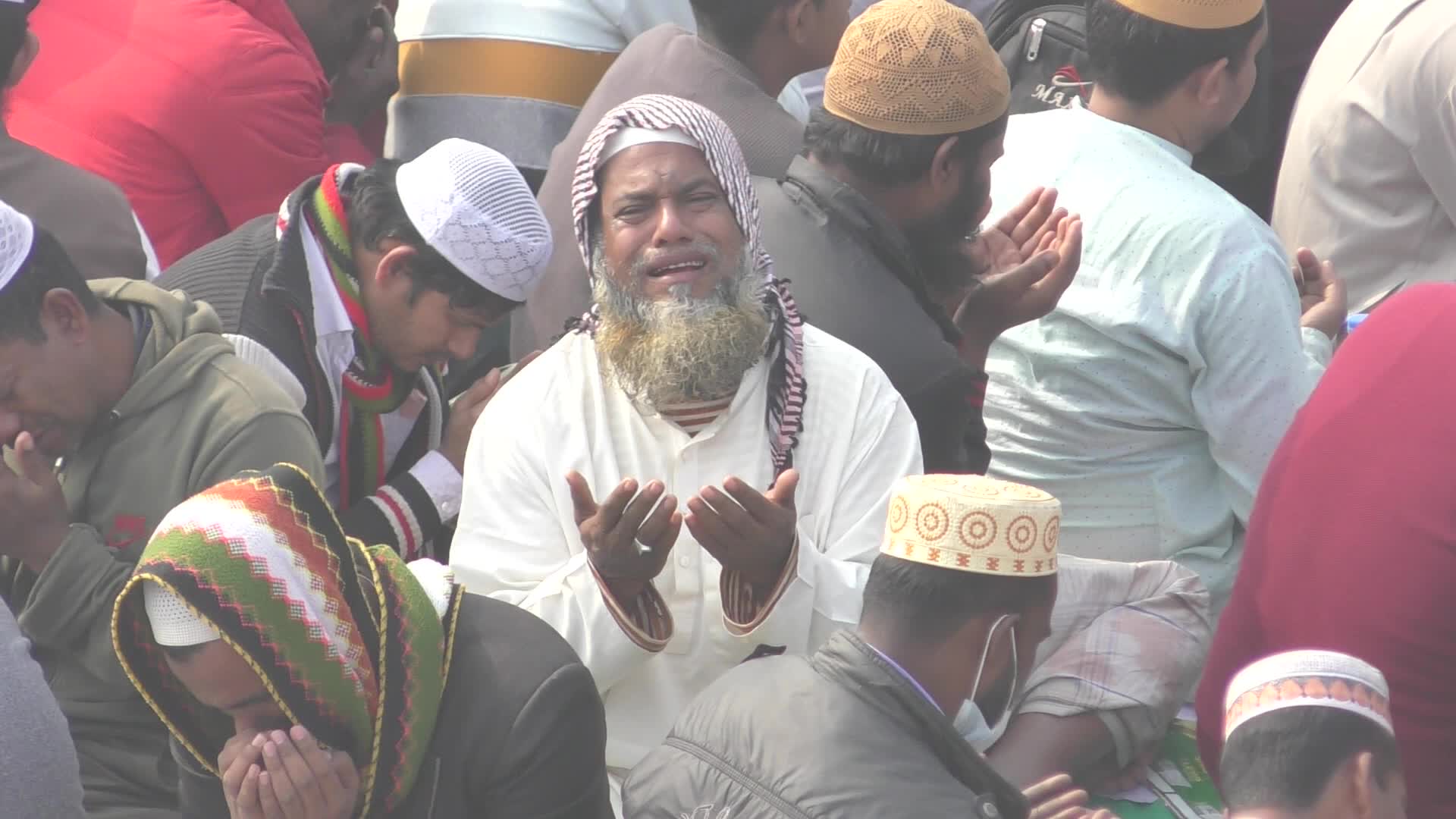 Bishwa Ijtema comes to an end with Akheri Munajat