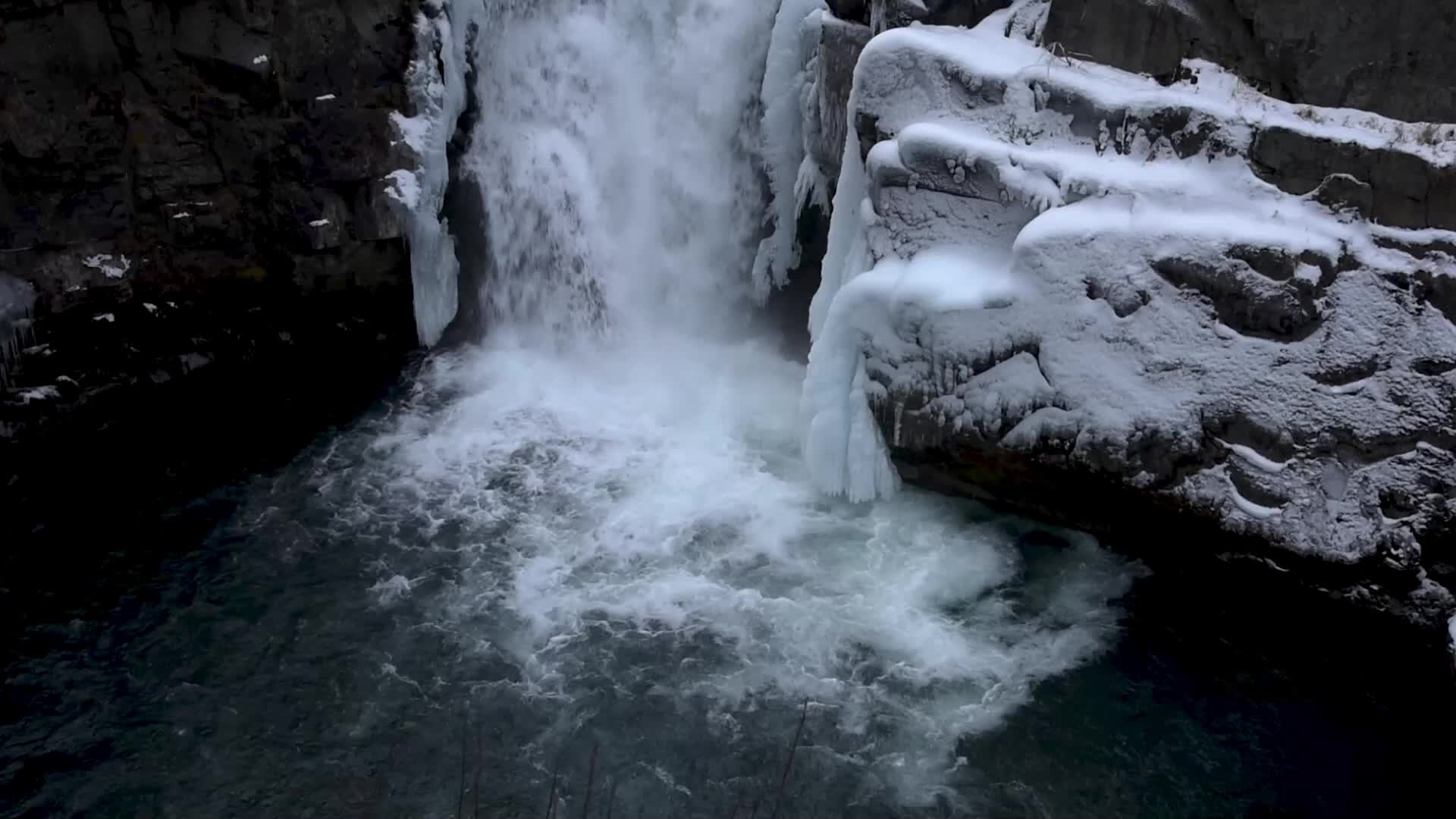 Aharbal waterfall in Kashmir, India