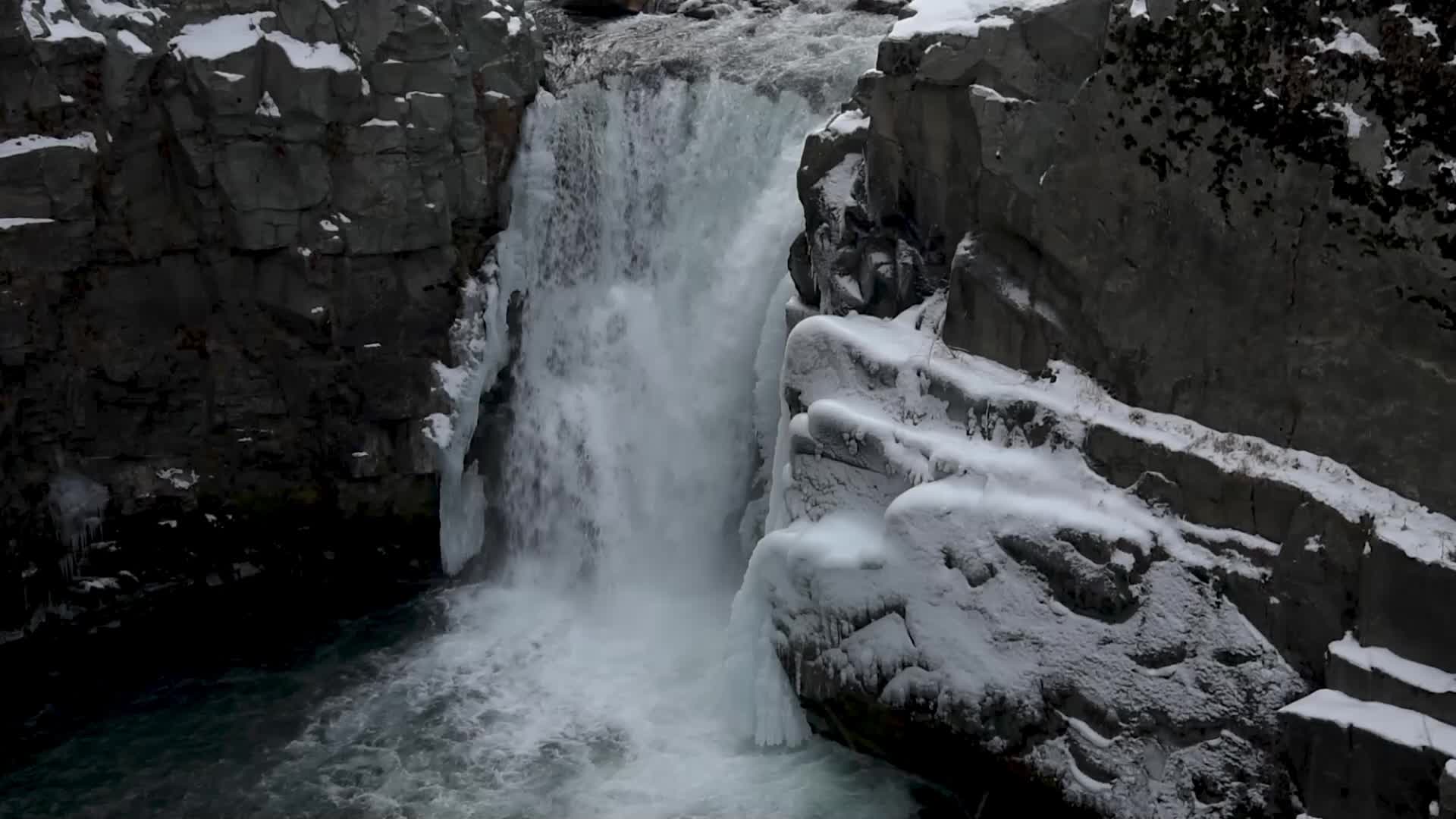 Aharbal waterfall in Kashmir, India