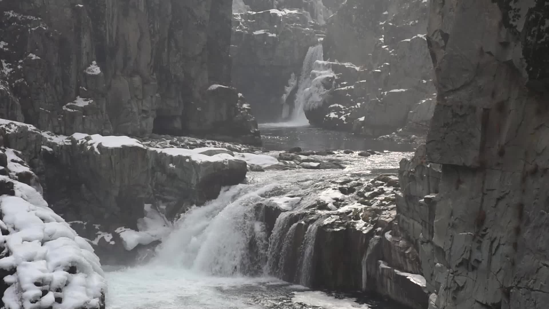 Aharbal waterfall in Kashmir, India