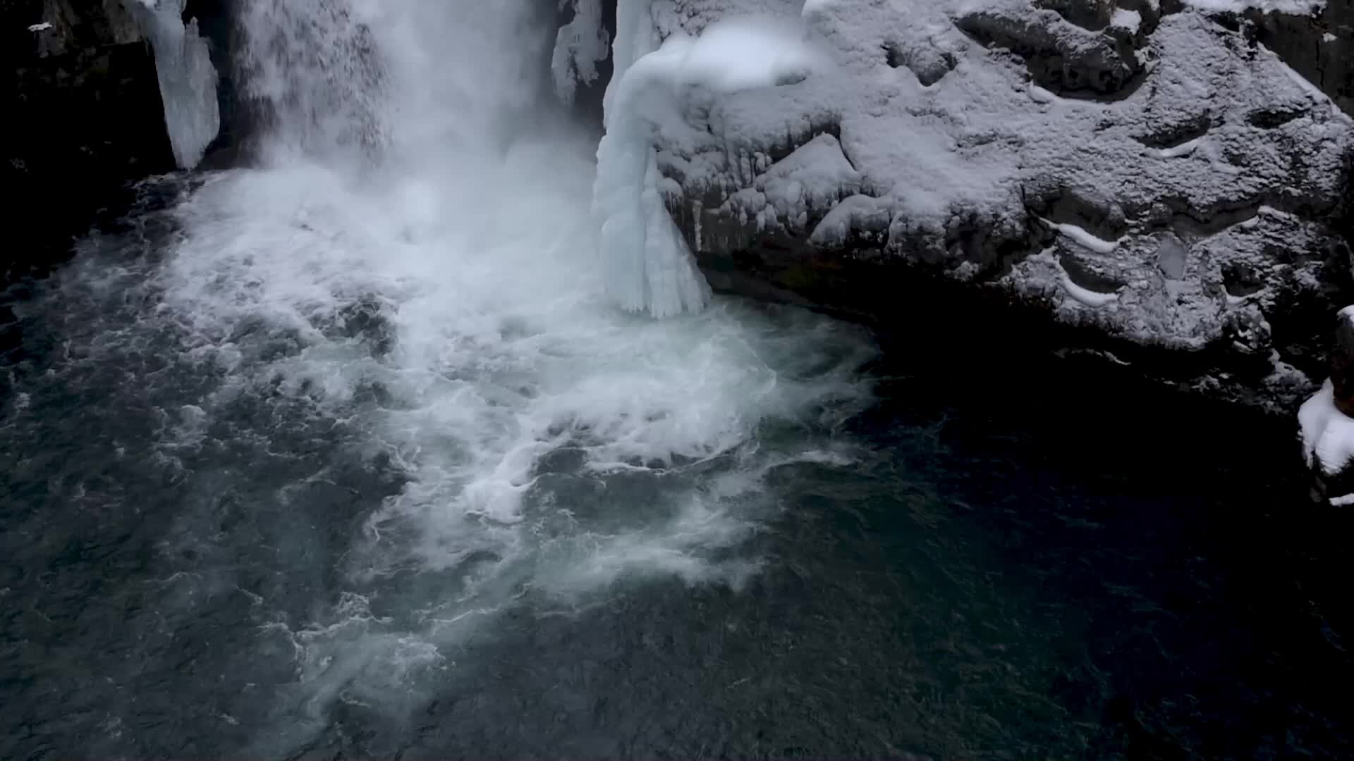 Aharbal waterfall in Kashmir, India