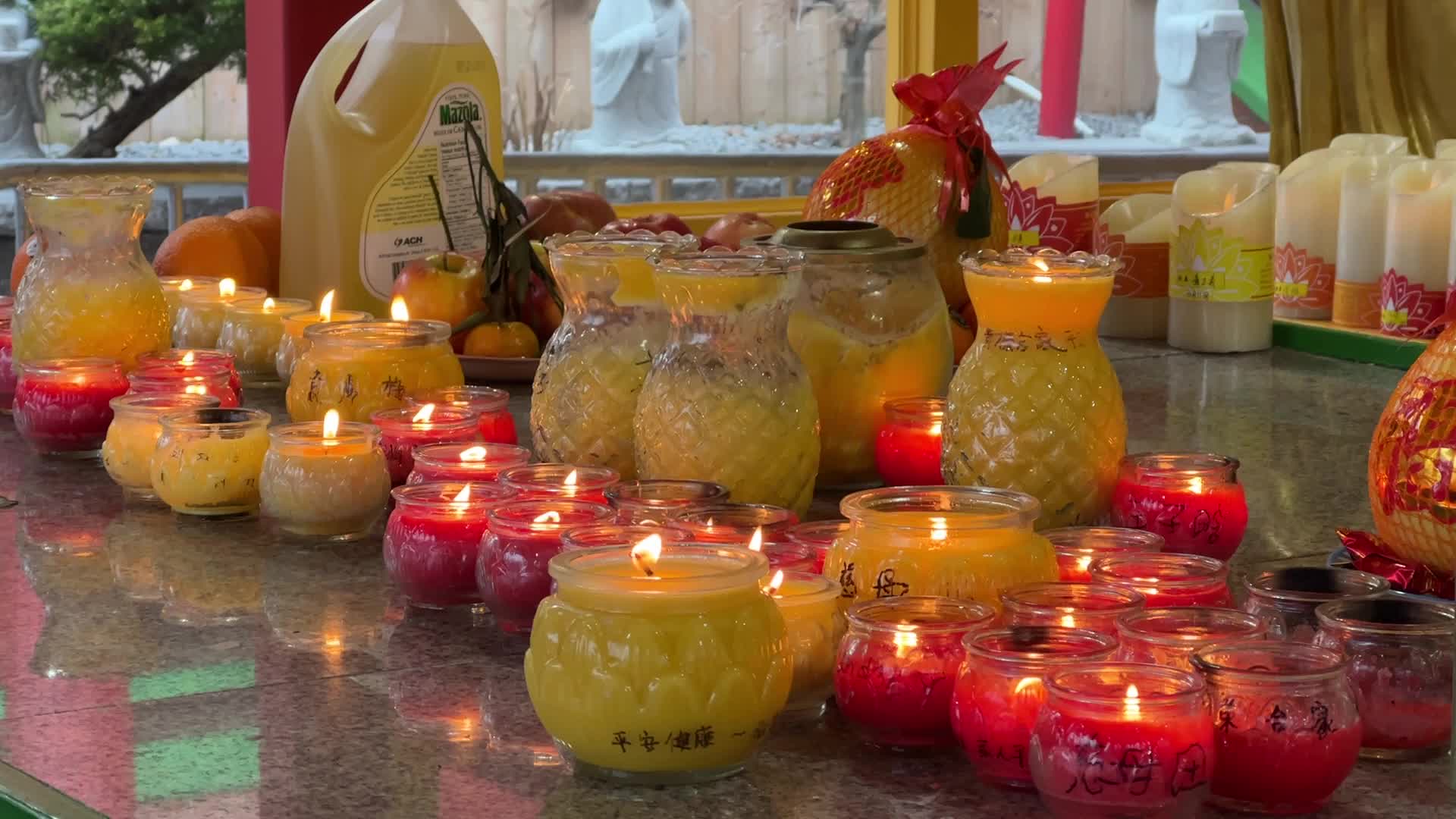 Chinese Buddhists offer prayers on the eve of the Lunar New Year