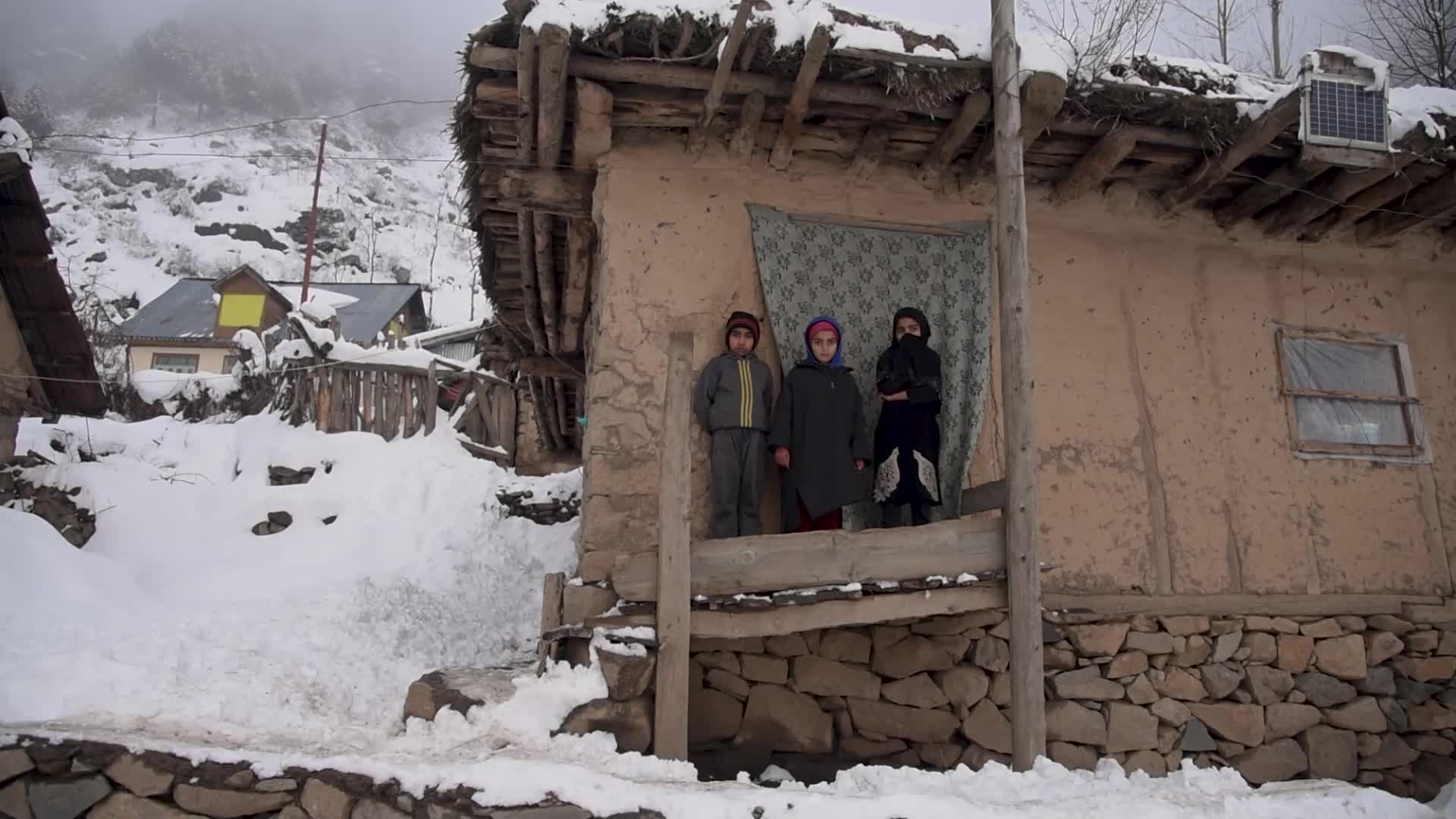 Heavy Snowfall in the outskirts of Srinagar Kashmir