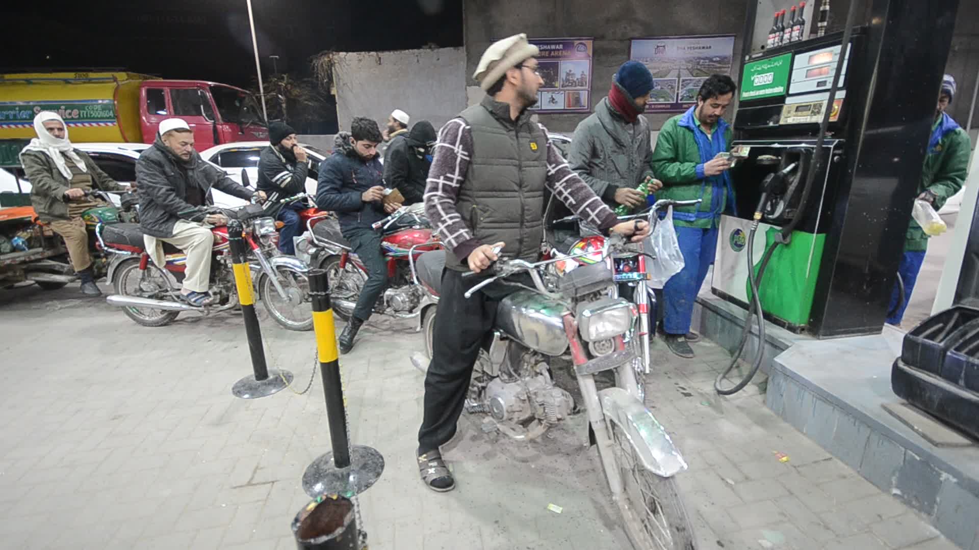 Long queues at filling stations over petrol shortage
