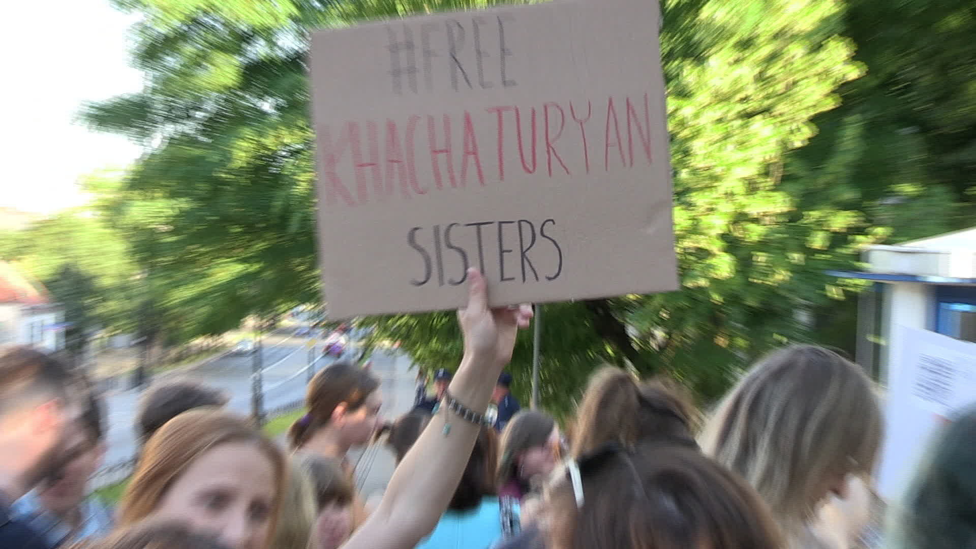 Demonstration against detention of Khachaturyan sisters in front of Russian embassy