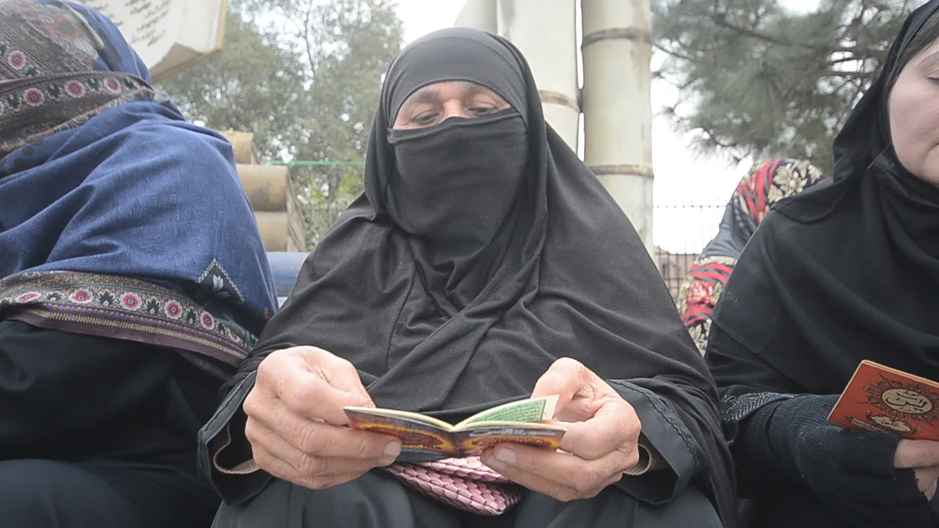 Candle light vigil for 102 people killed after a suicide bombing in a mosque in Peshawar