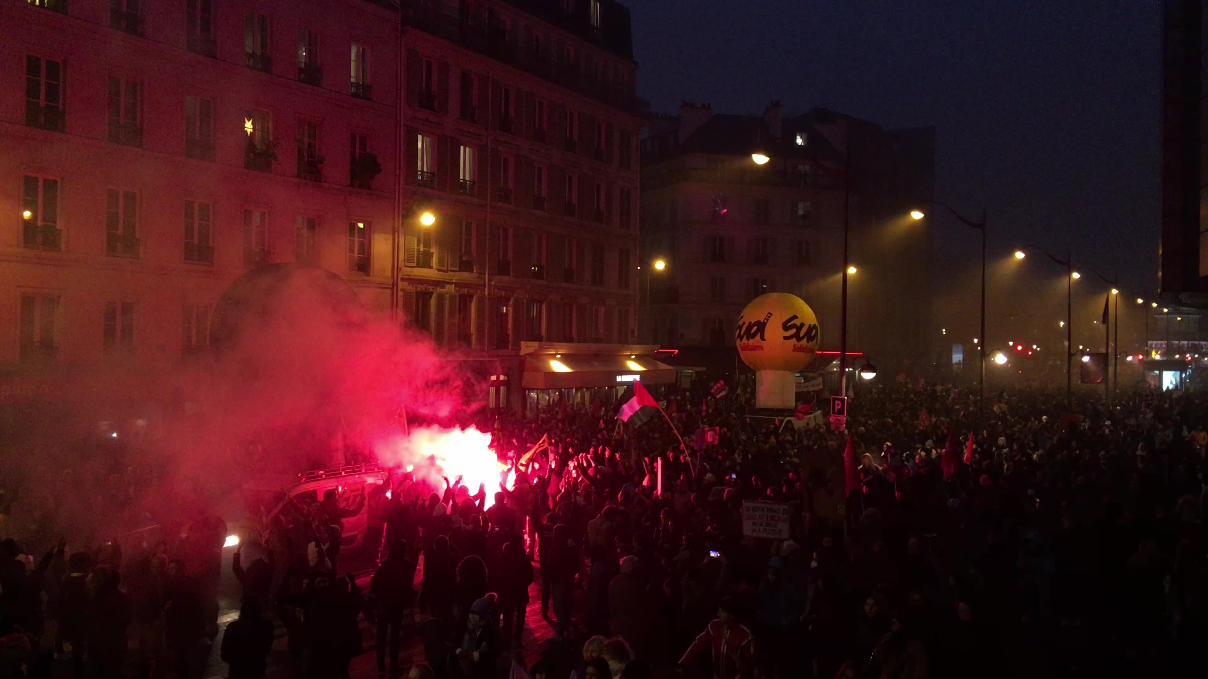 Demonstration in Paris against plan to raise the legal retirement age