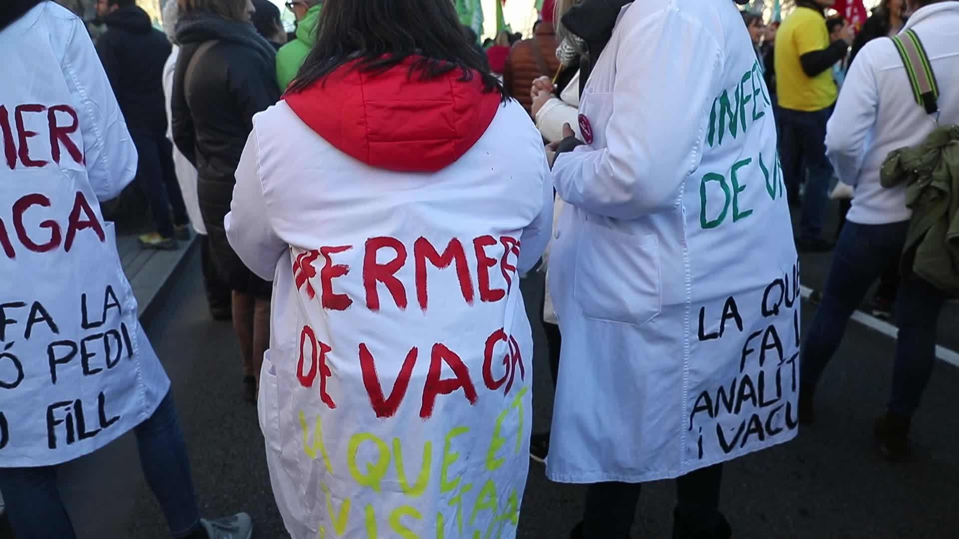 Demonstration of health and education in Barcelona
