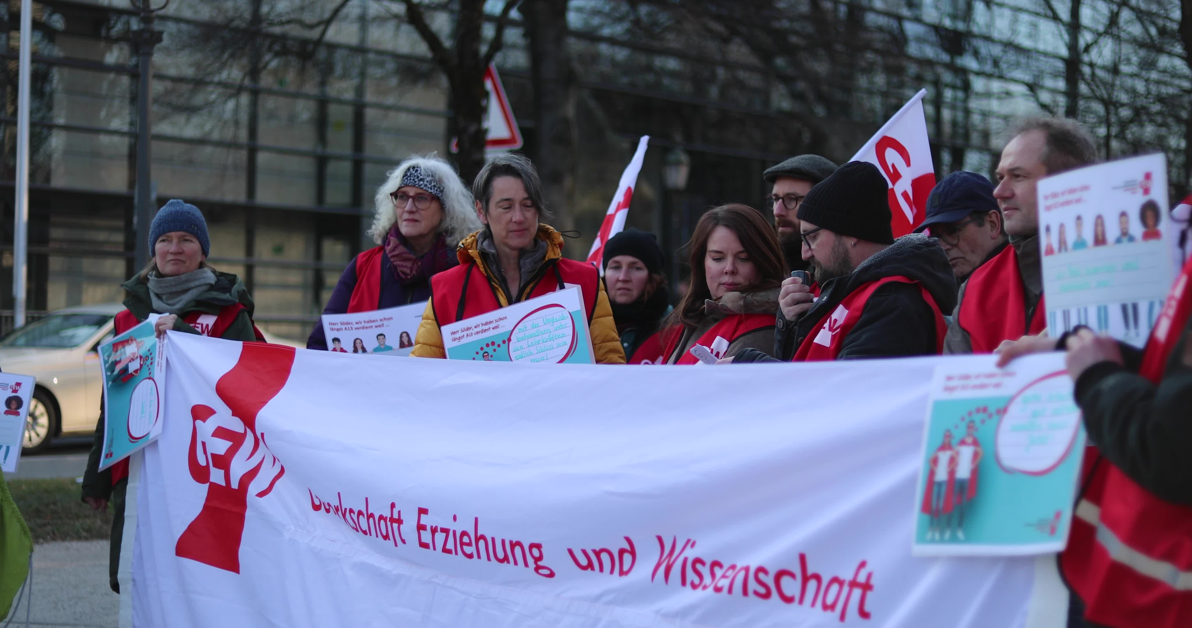 Protest for better payment of teachers in Bavaria, Germany