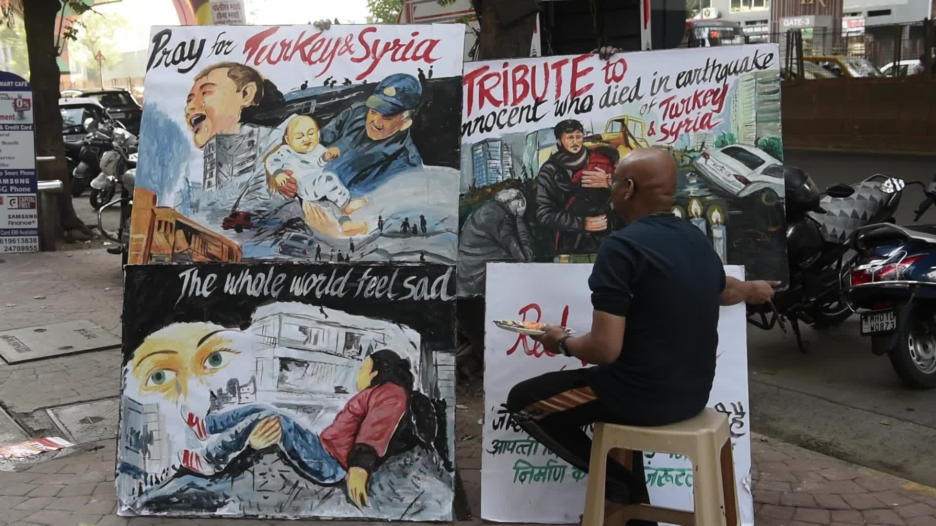 Tribute To The Earthquake Victims In Mumbai