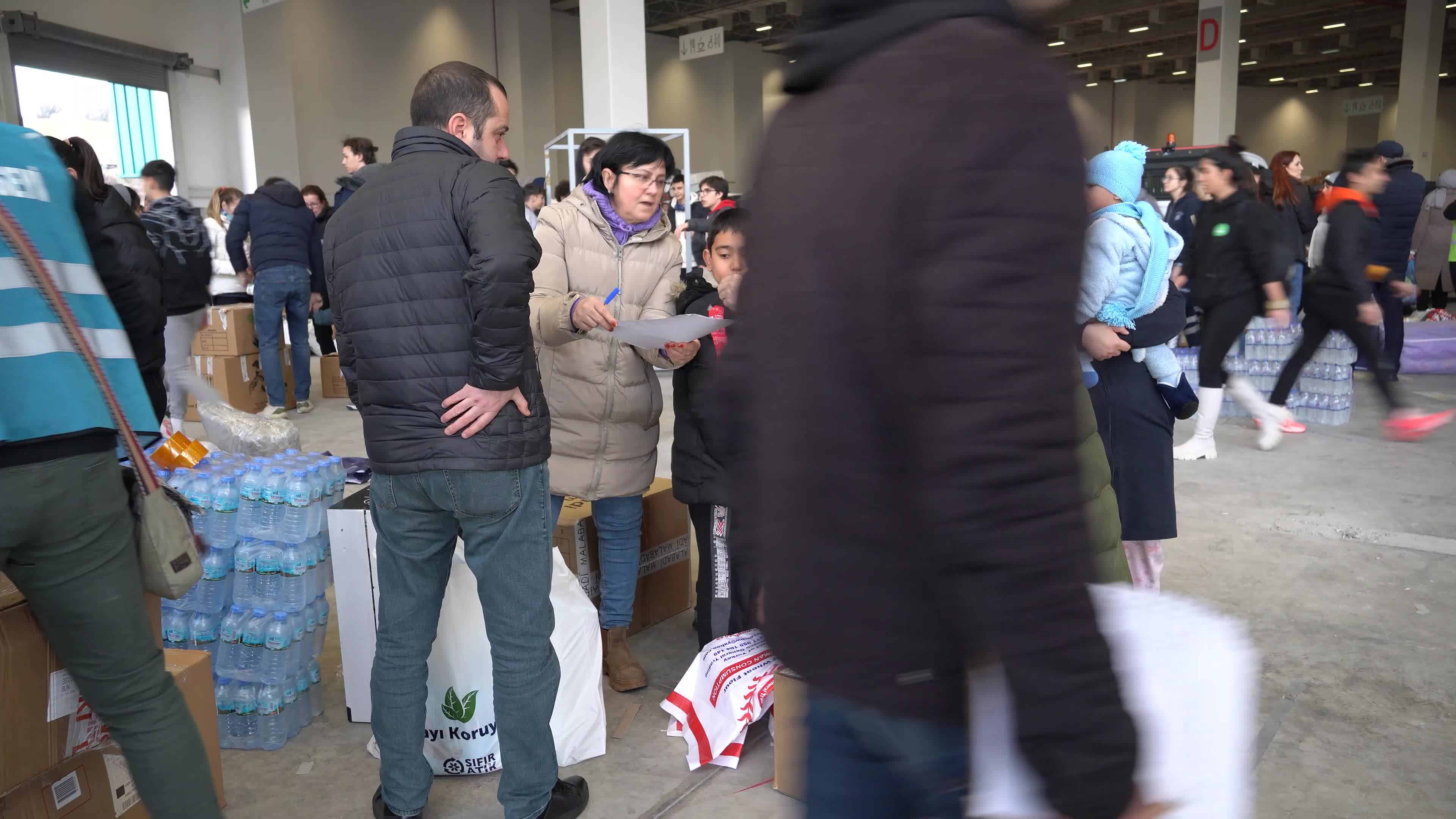 Humanitarian aid for earthquake victims, Izmir, Turkey
