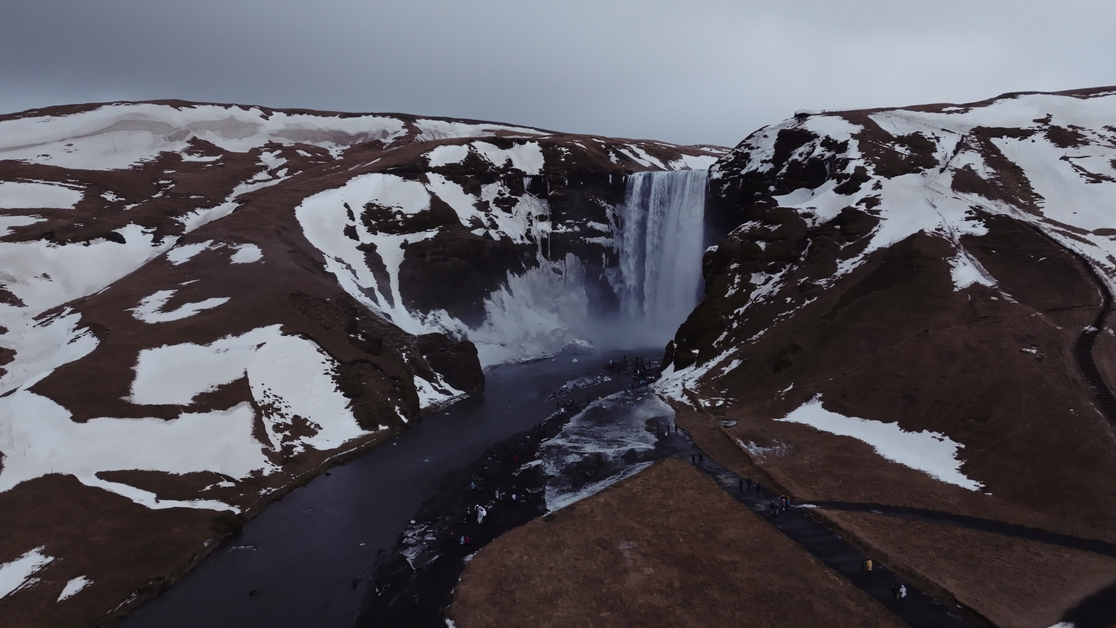 Skógafoss Waterfall In Skogar, Iceland