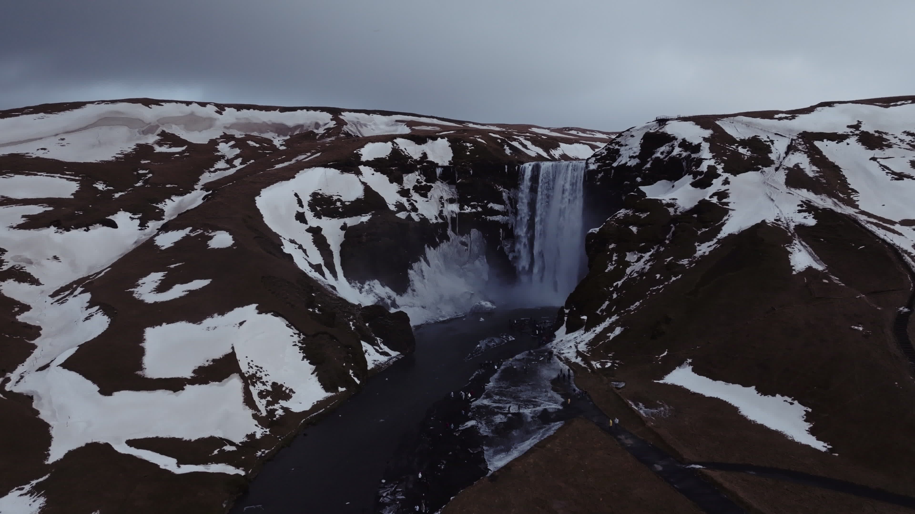 Skógafoss Waterfall In Skogar, Iceland