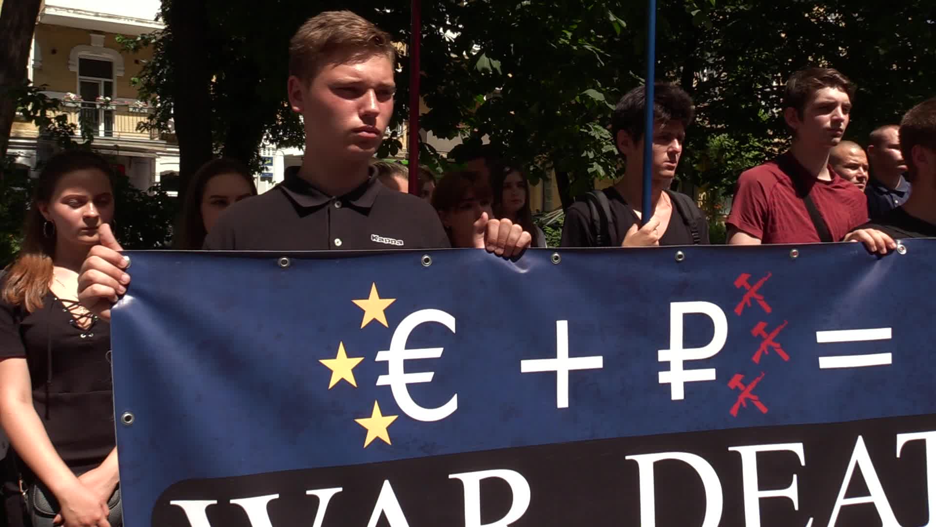 Protest against Russia's return to the Parliamentary Assembly of the Council of Europe outside the embassy of France in Kiev