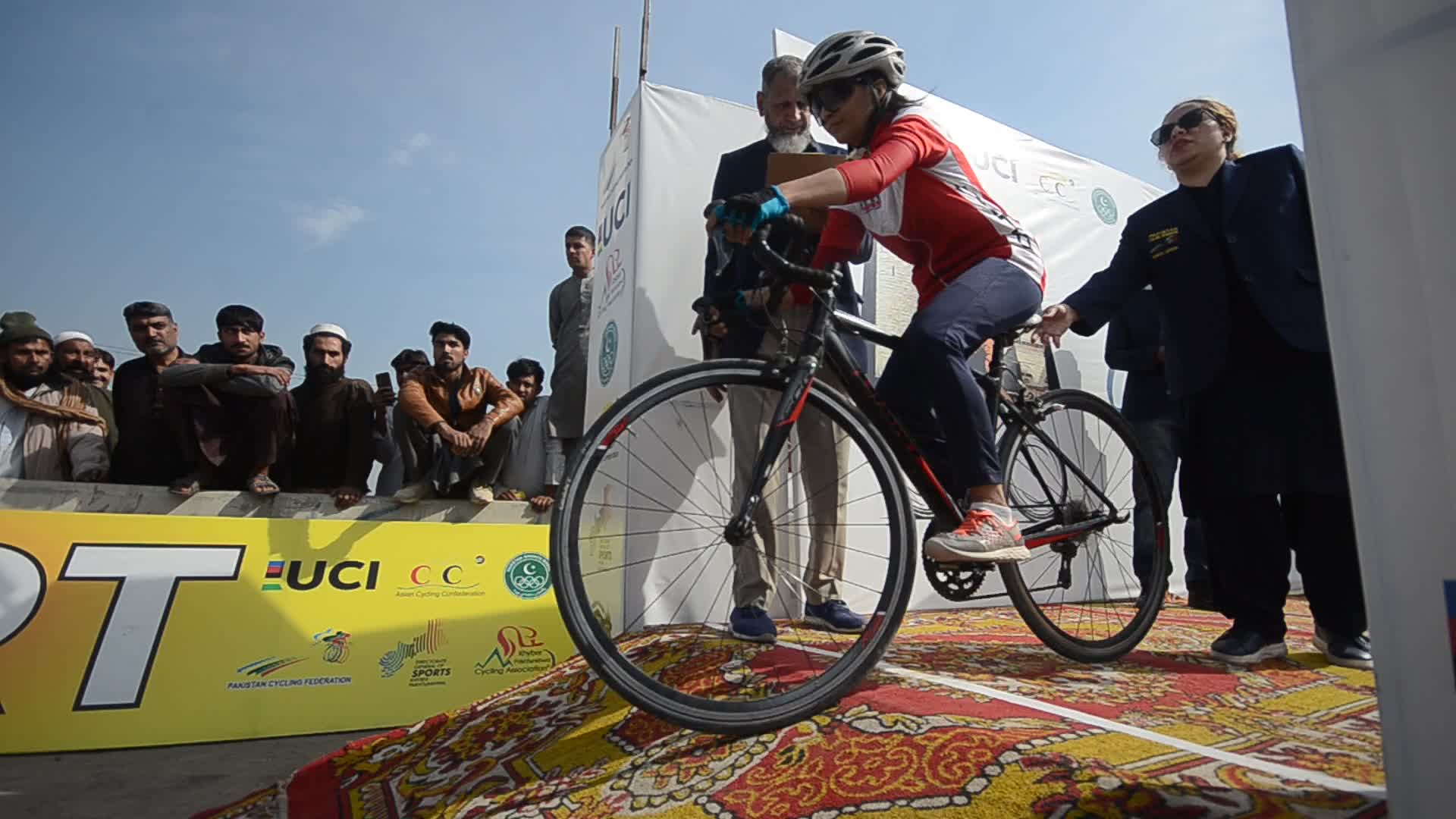 7th edition of National Women, Men Road Cycling Championship begins in Peshawar