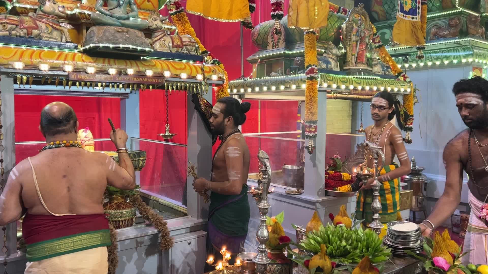 Tamil Hindus Celebrate Maha Shivratri